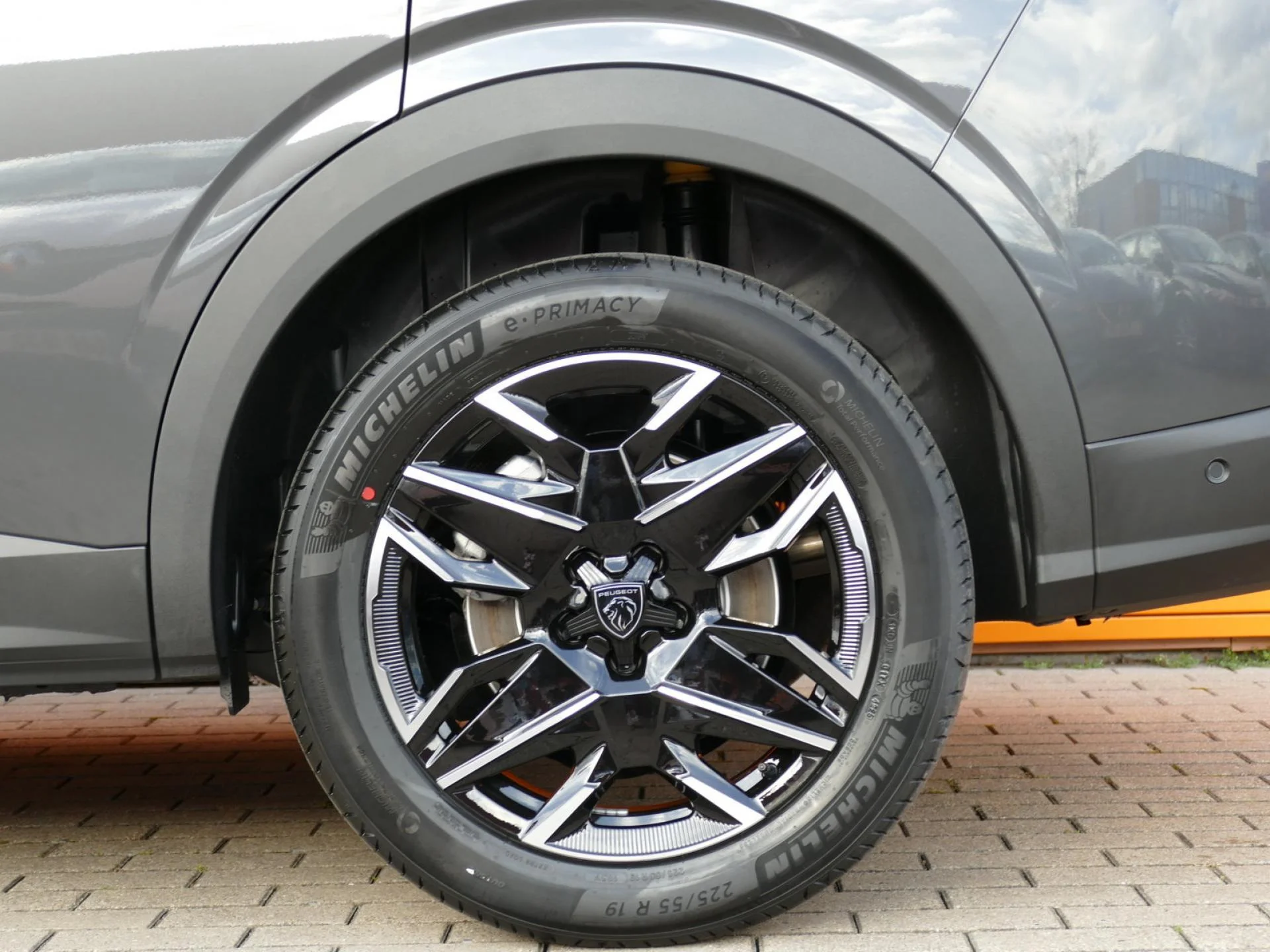 PEUGEOT 5008 - Miniature 35 sur 36 - Cliquer pour voir cette photo