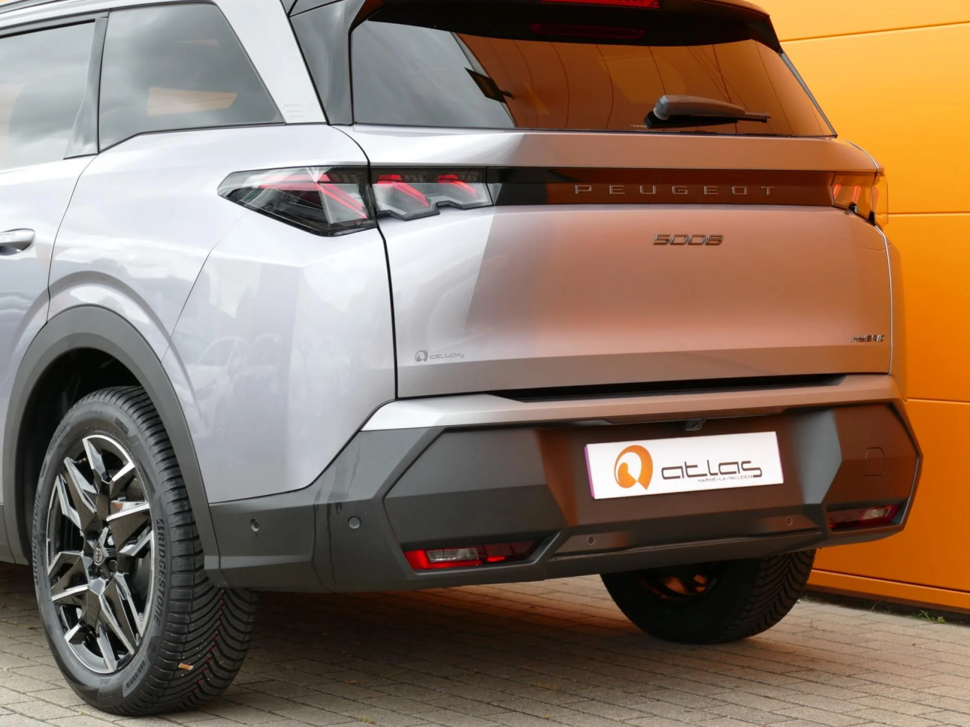 PEUGEOT 5008 - Miniature 37 sur 39 - Cliquer pour voir cette photo