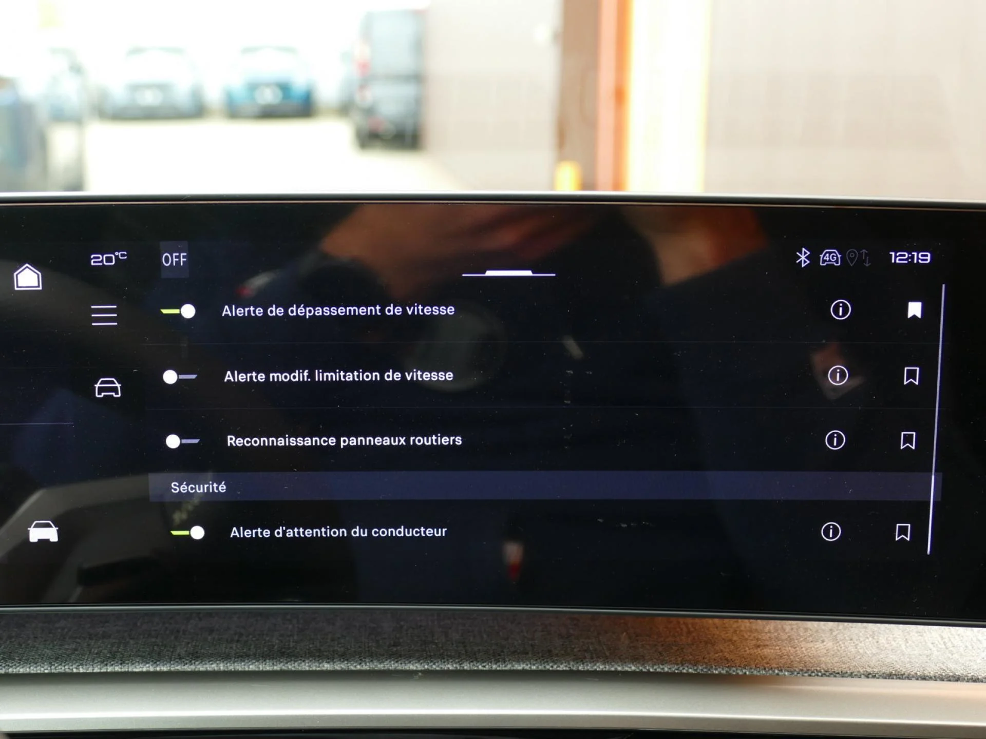 PEUGEOT 5008 - Miniature 15 sur 40 - Cliquer pour voir cette photo