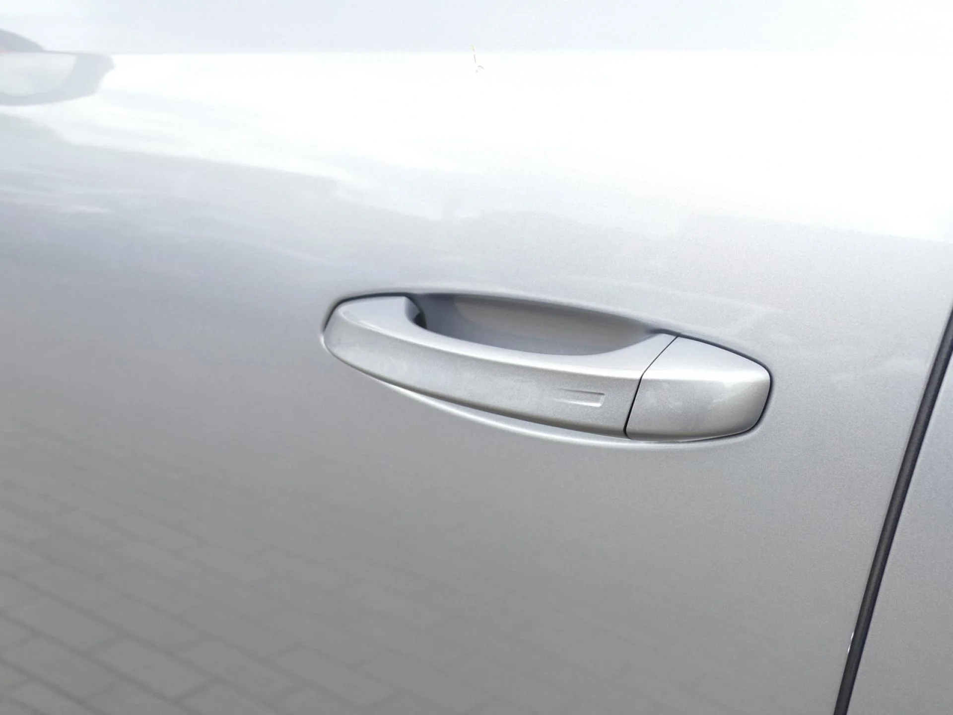 PEUGEOT 5008 - Miniature 34 sur 40 - Cliquer pour voir cette photo