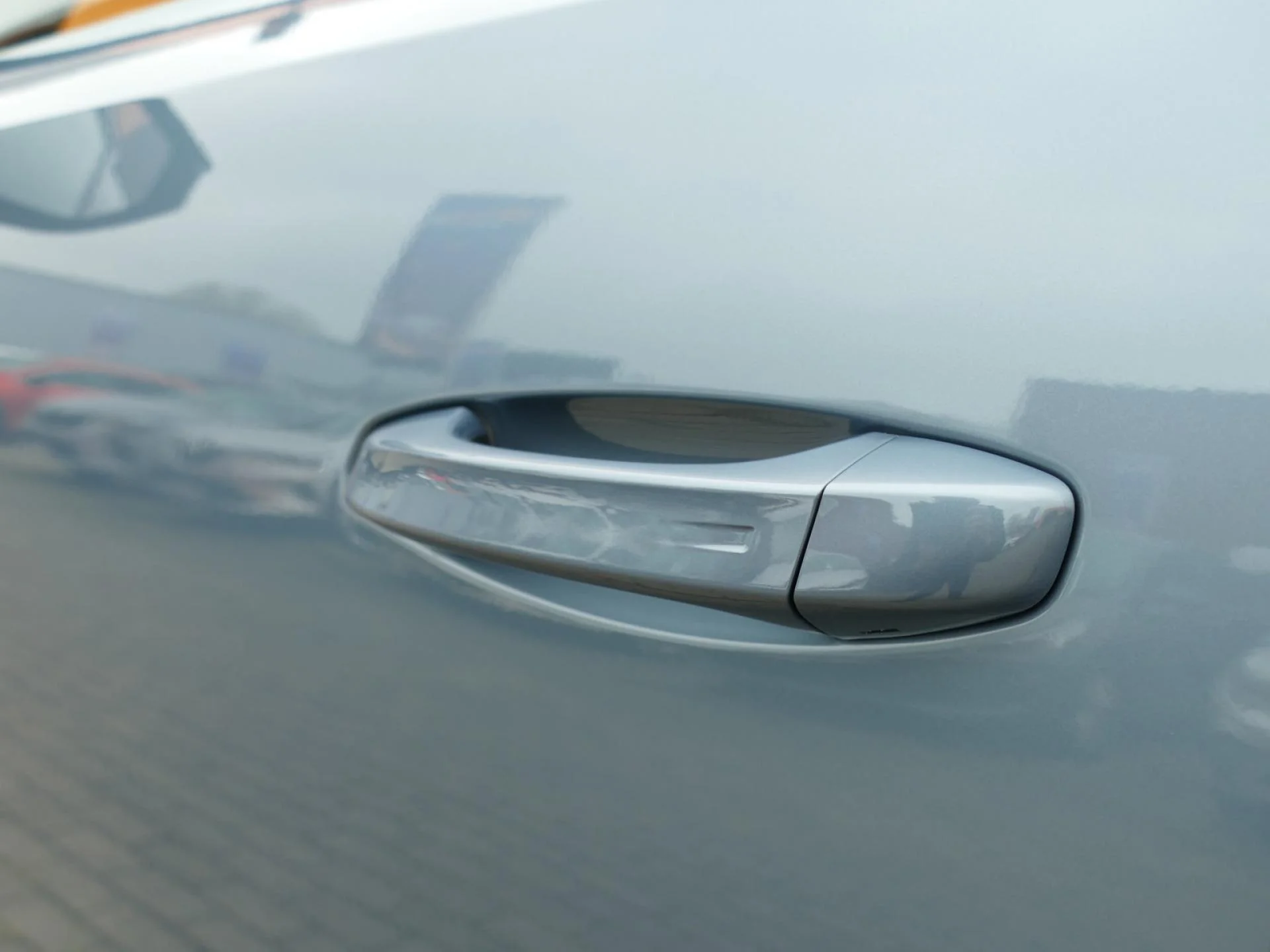 PEUGEOT 5008 - Miniature 40 sur 43 - Cliquer pour voir cette photo