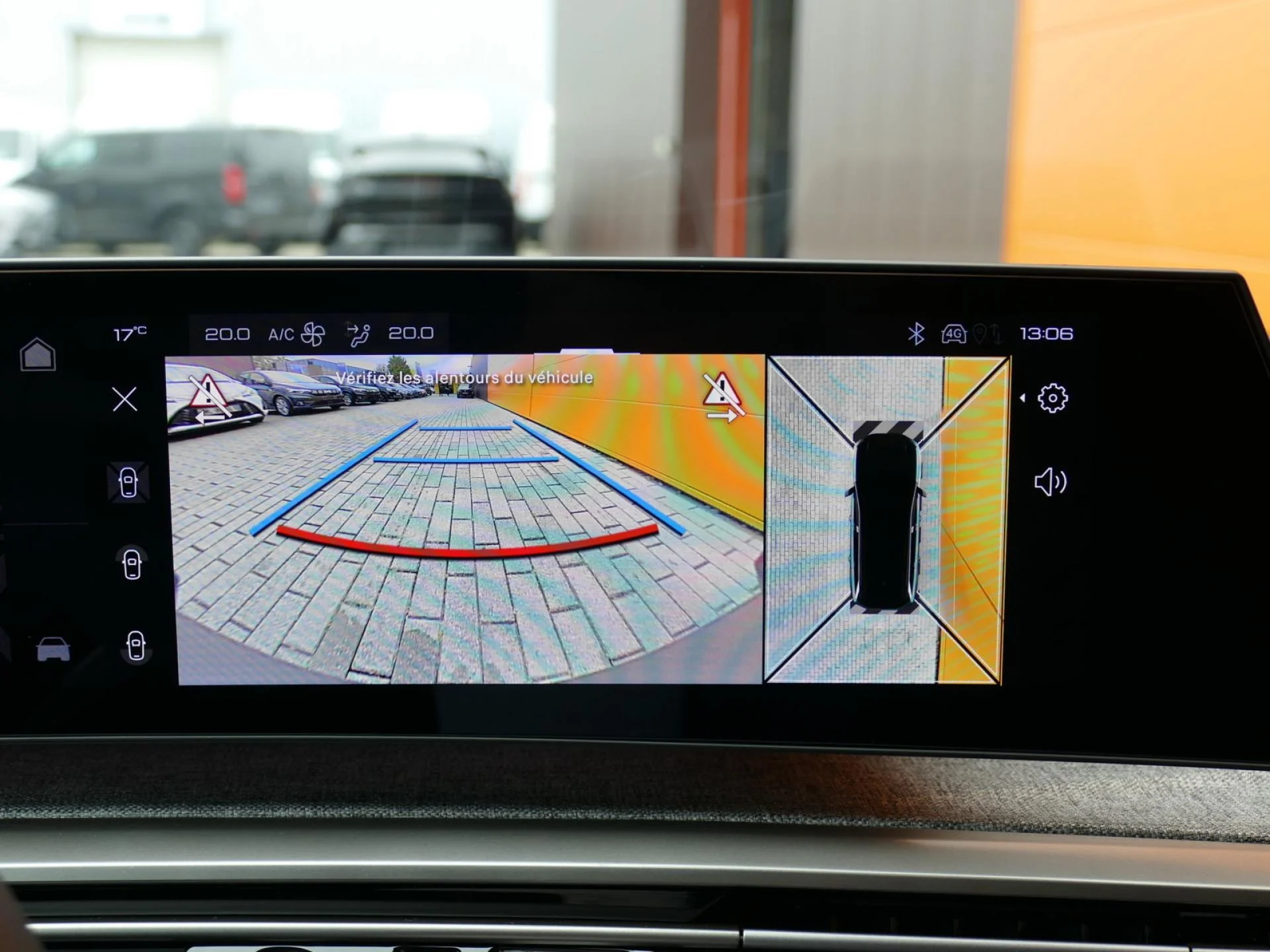 PEUGEOT 5008 - Miniature 14 sur 43 - Cliquer pour voir cette photo