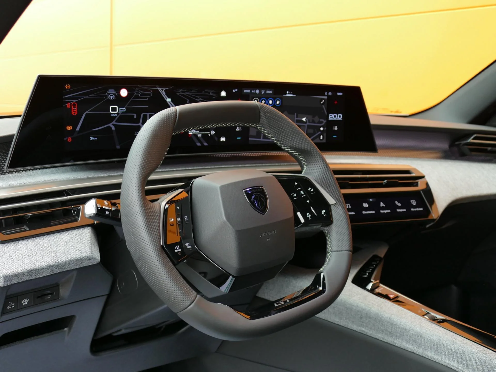 PEUGEOT 5008 - Miniature 6 sur 43 - Cliquer pour voir cette photo