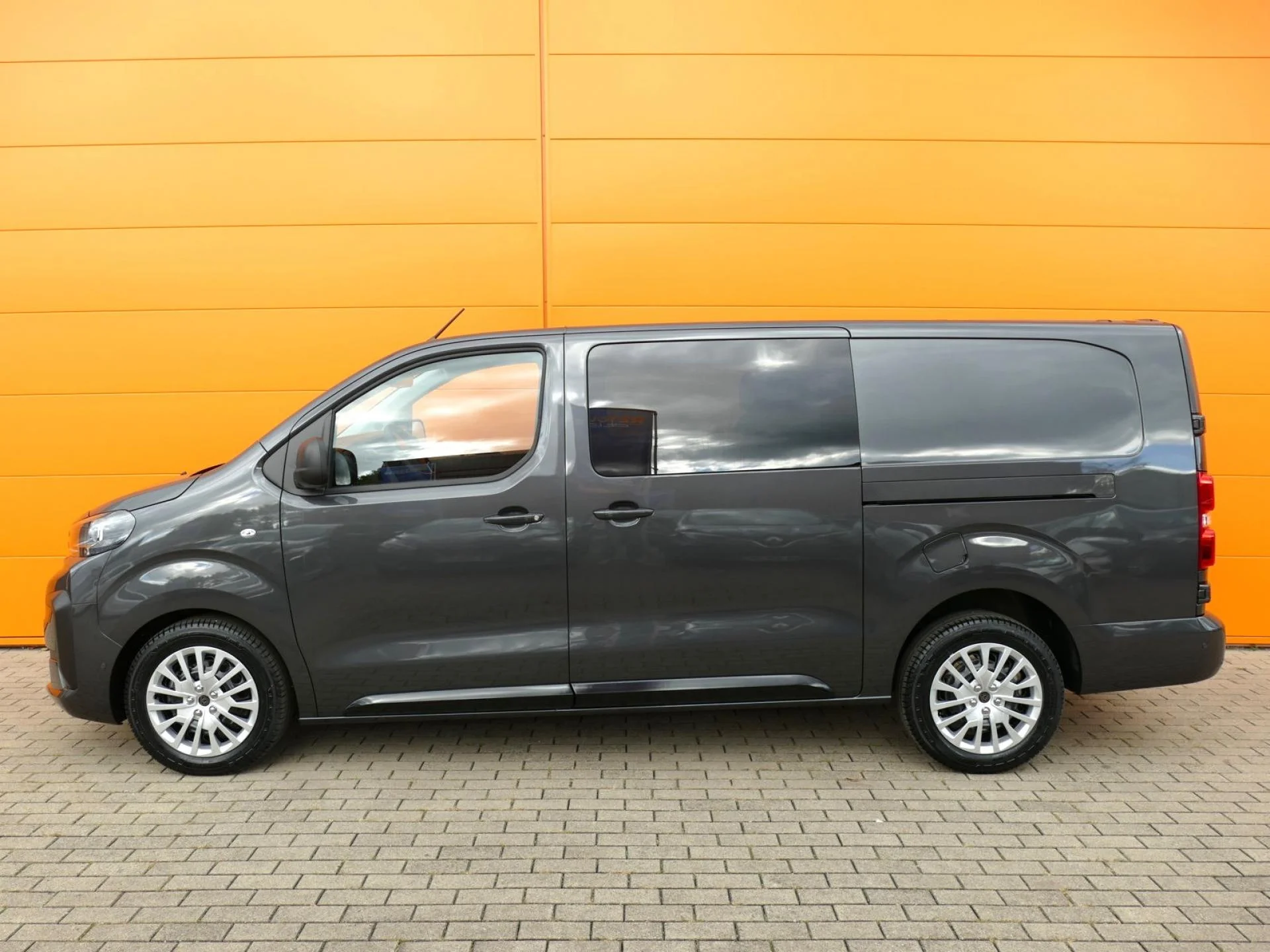 PEUGEOT EXPERT - Miniature 3 sur 33 - Cliquer pour voir cette photo