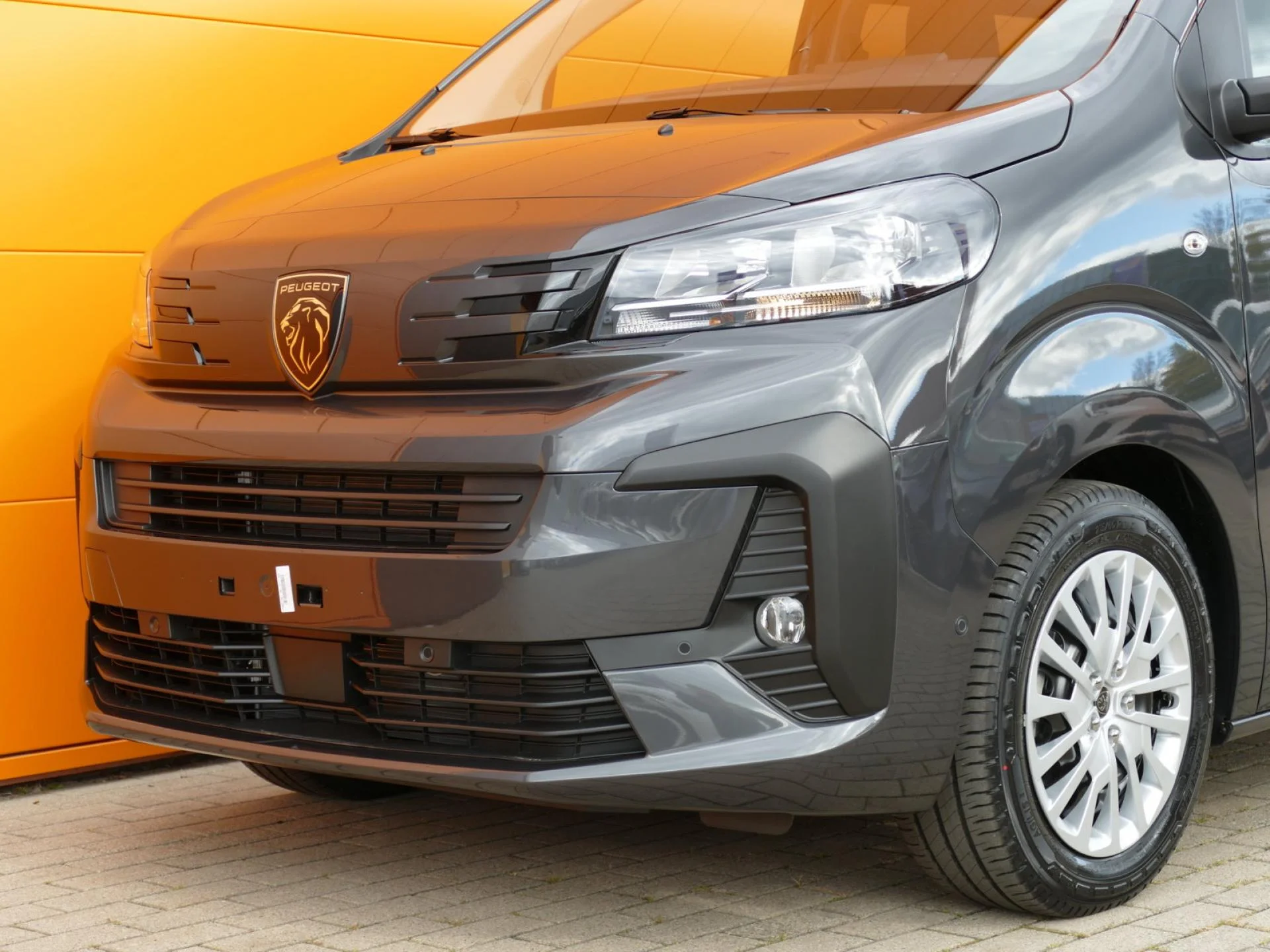 PEUGEOT EXPERT - Miniature 30 sur 33 - Cliquer pour voir cette photo