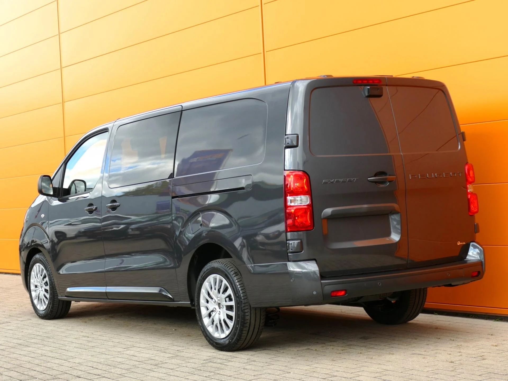 PEUGEOT EXPERT - Miniature 4 sur 33 - Cliquer pour voir cette photo