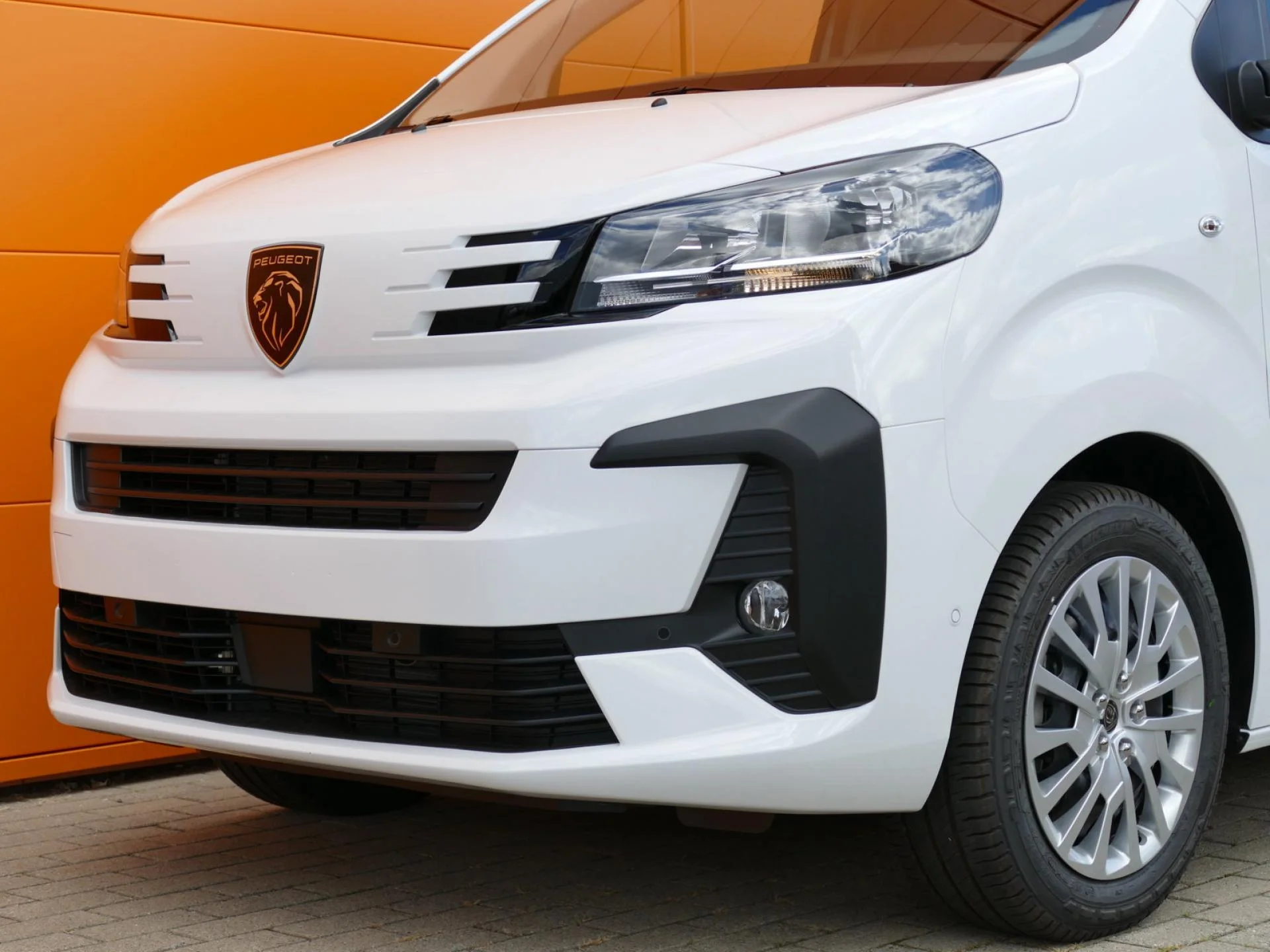 PEUGEOT EXPERT - Miniature 28 sur 32 - Cliquer pour voir cette photo