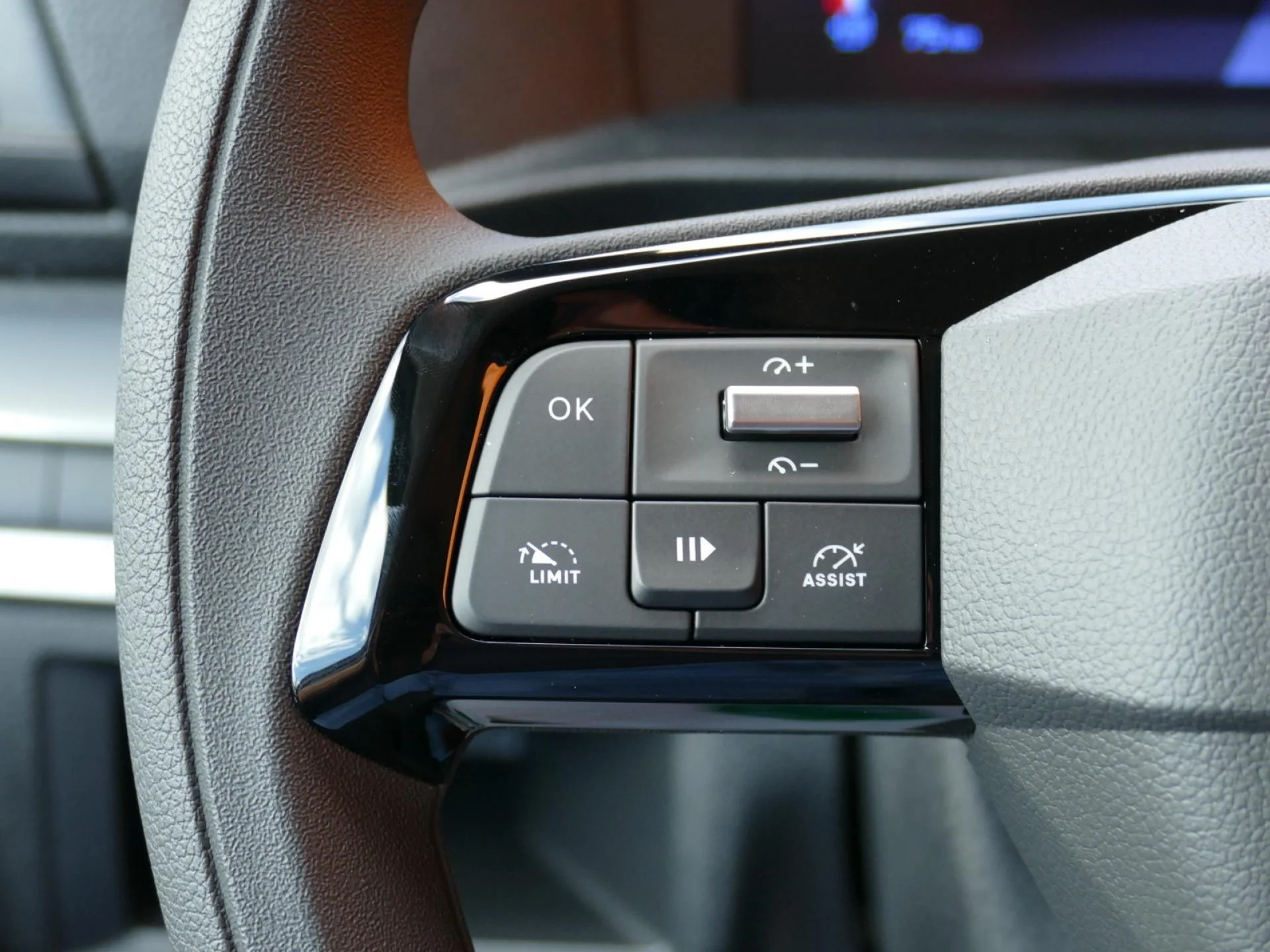 PEUGEOT EXPERT - Miniature 17 sur 32 - Cliquer pour voir cette photo