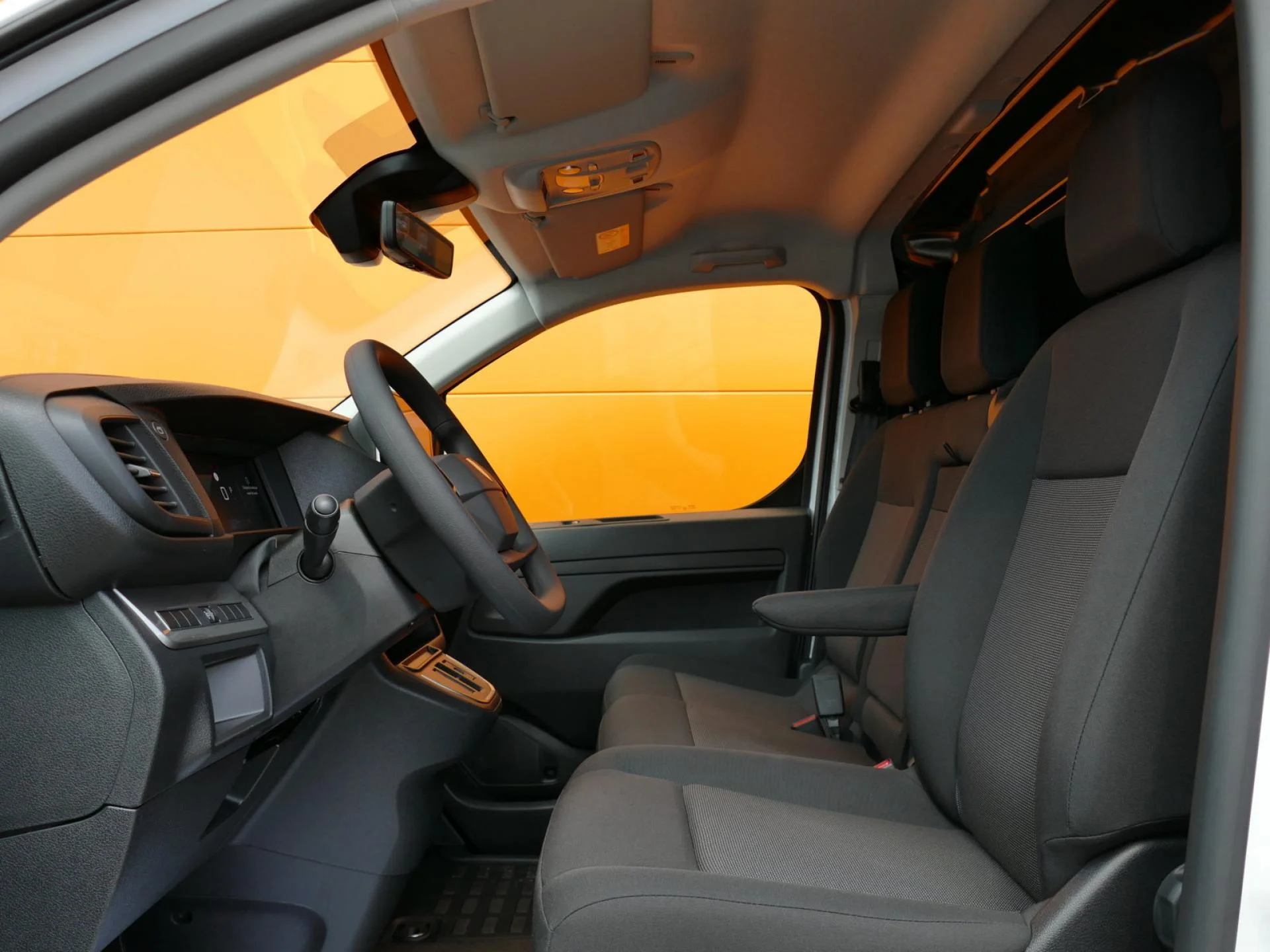 PEUGEOT EXPERT - Miniature 6 sur 32 - Cliquer pour voir cette photo