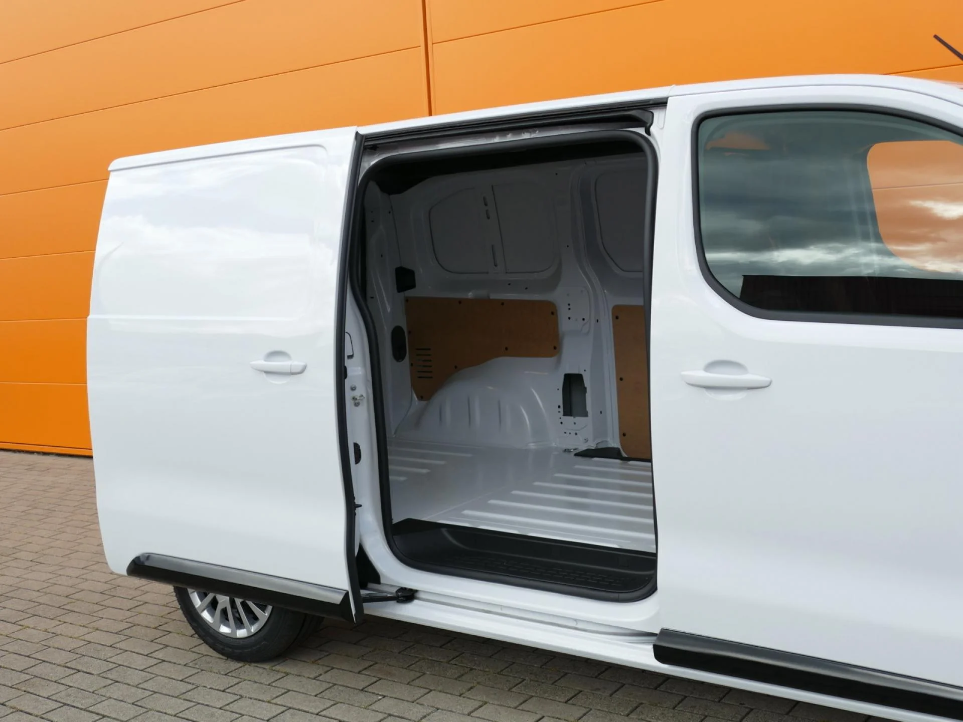 PEUGEOT EXPERT - Miniature 7 sur 32 - Cliquer pour voir cette photo