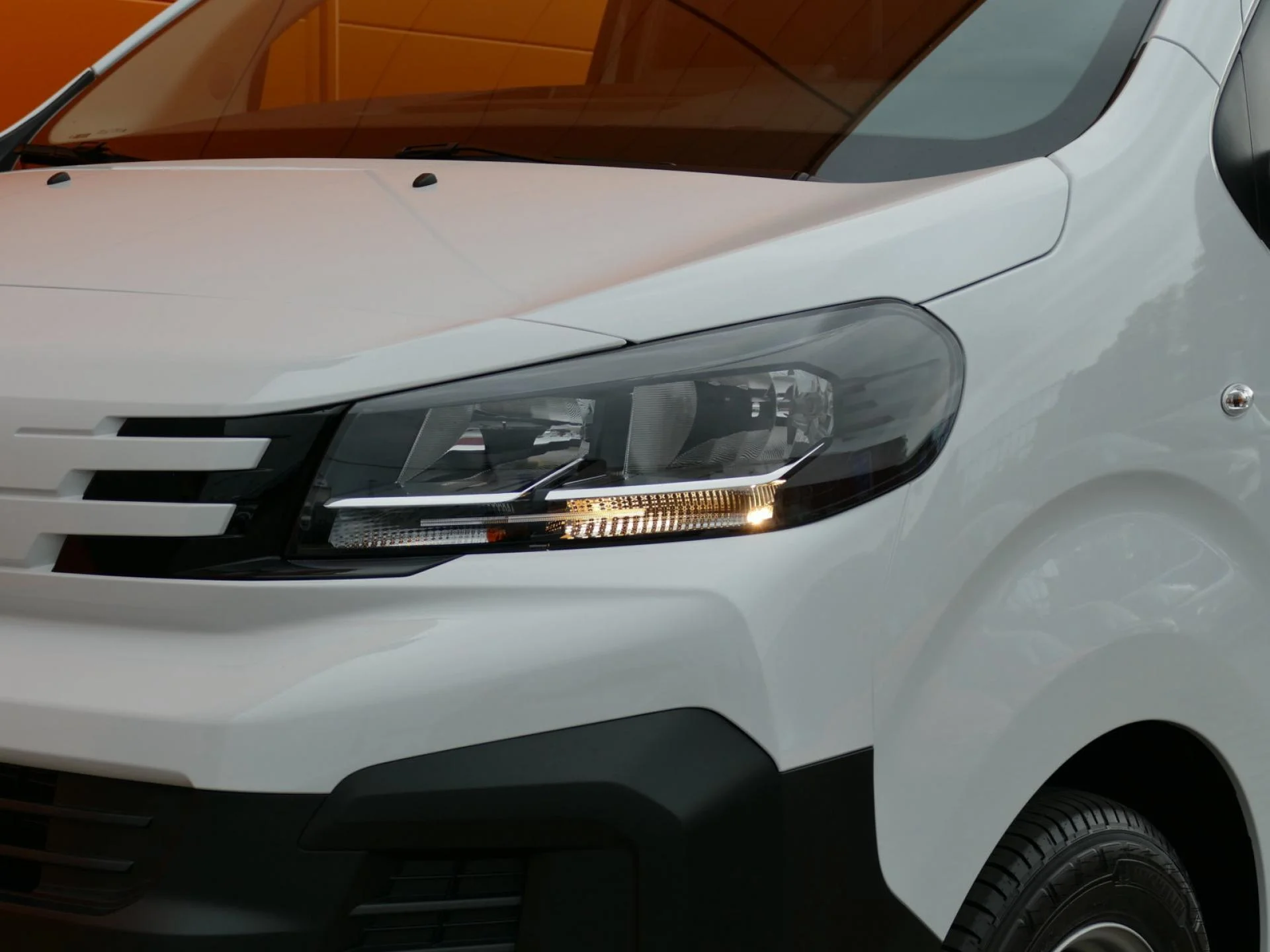 PEUGEOT EXPERT - Miniature 27 sur 32 - Cliquer pour voir cette photo
