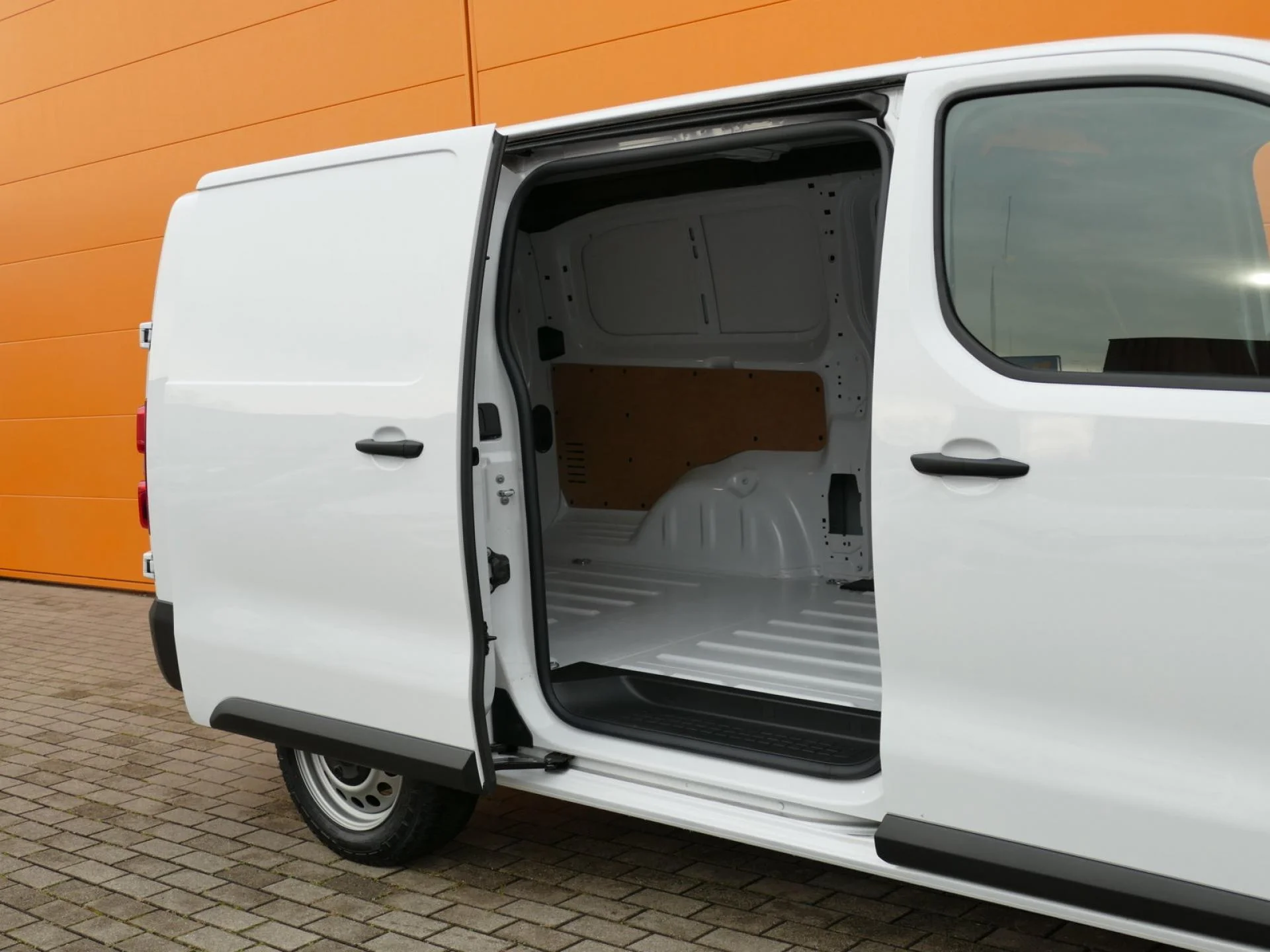 PEUGEOT EXPERT - Miniature 5 sur 33 - Cliquer pour voir cette photo