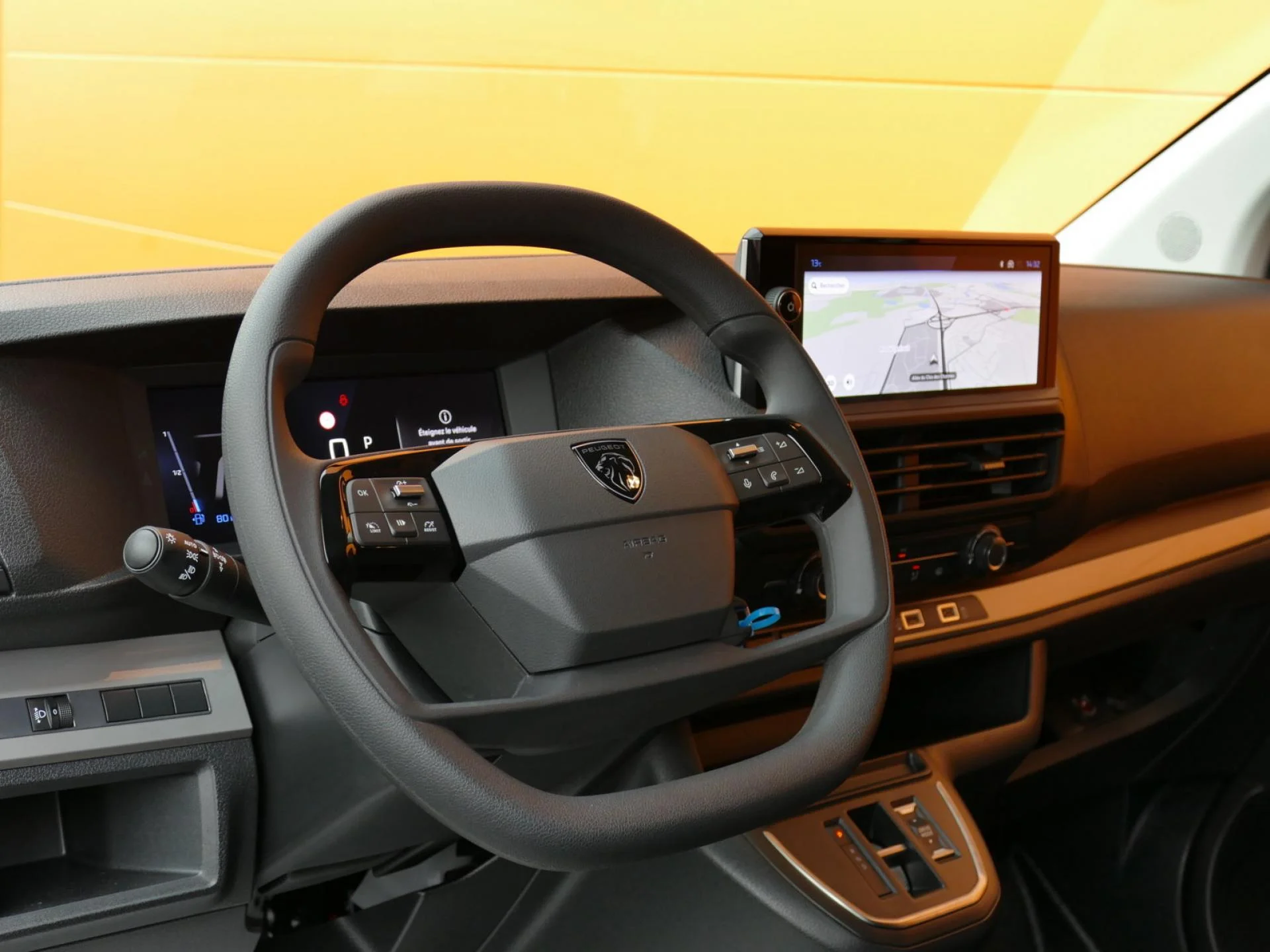 PEUGEOT EXPERT - Miniature 15 sur 33 - Cliquer pour voir cette photo