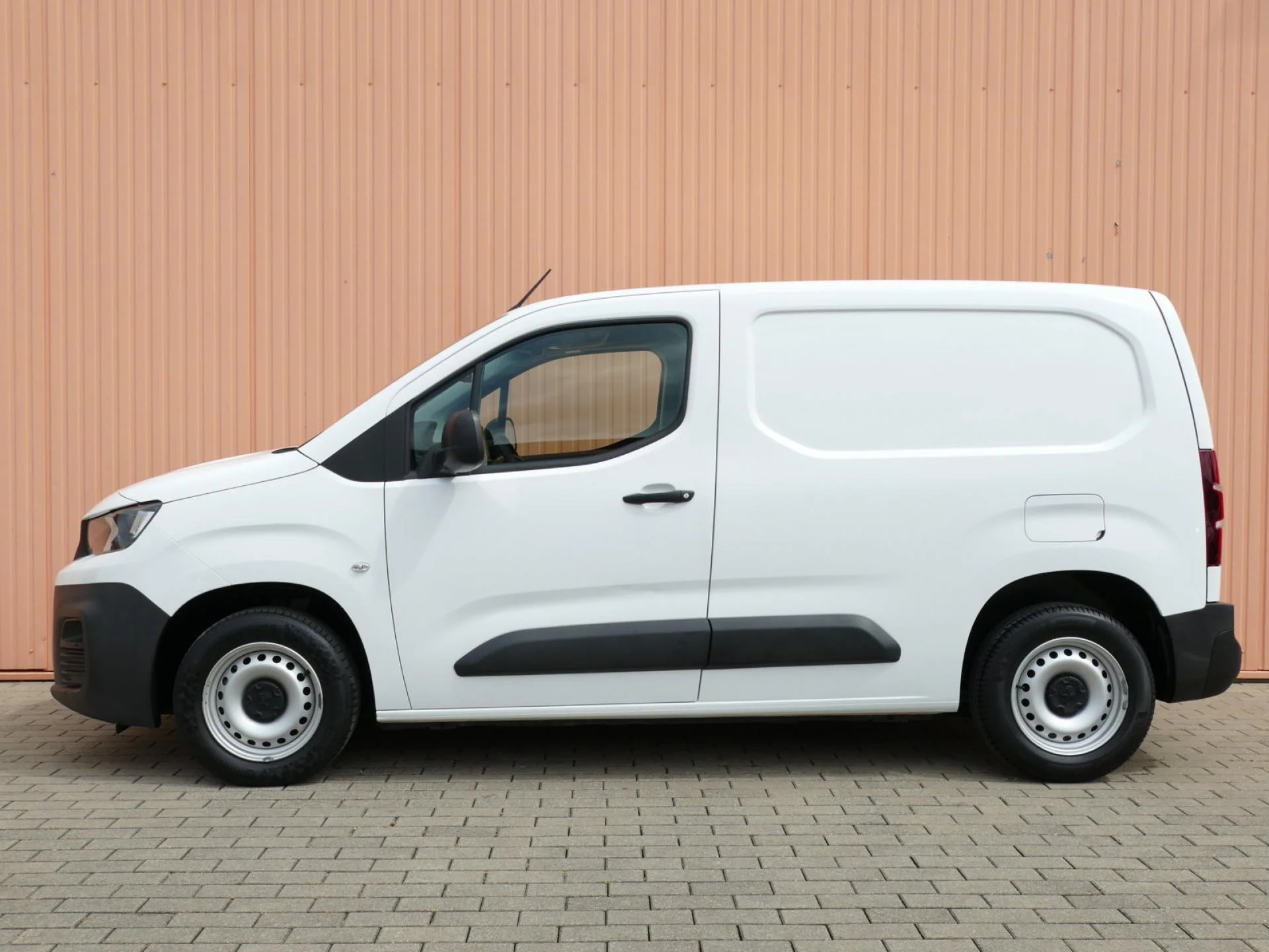 PEUGEOT PARTNER - Miniature 18 sur 32 - Cliquer pour voir cette photo