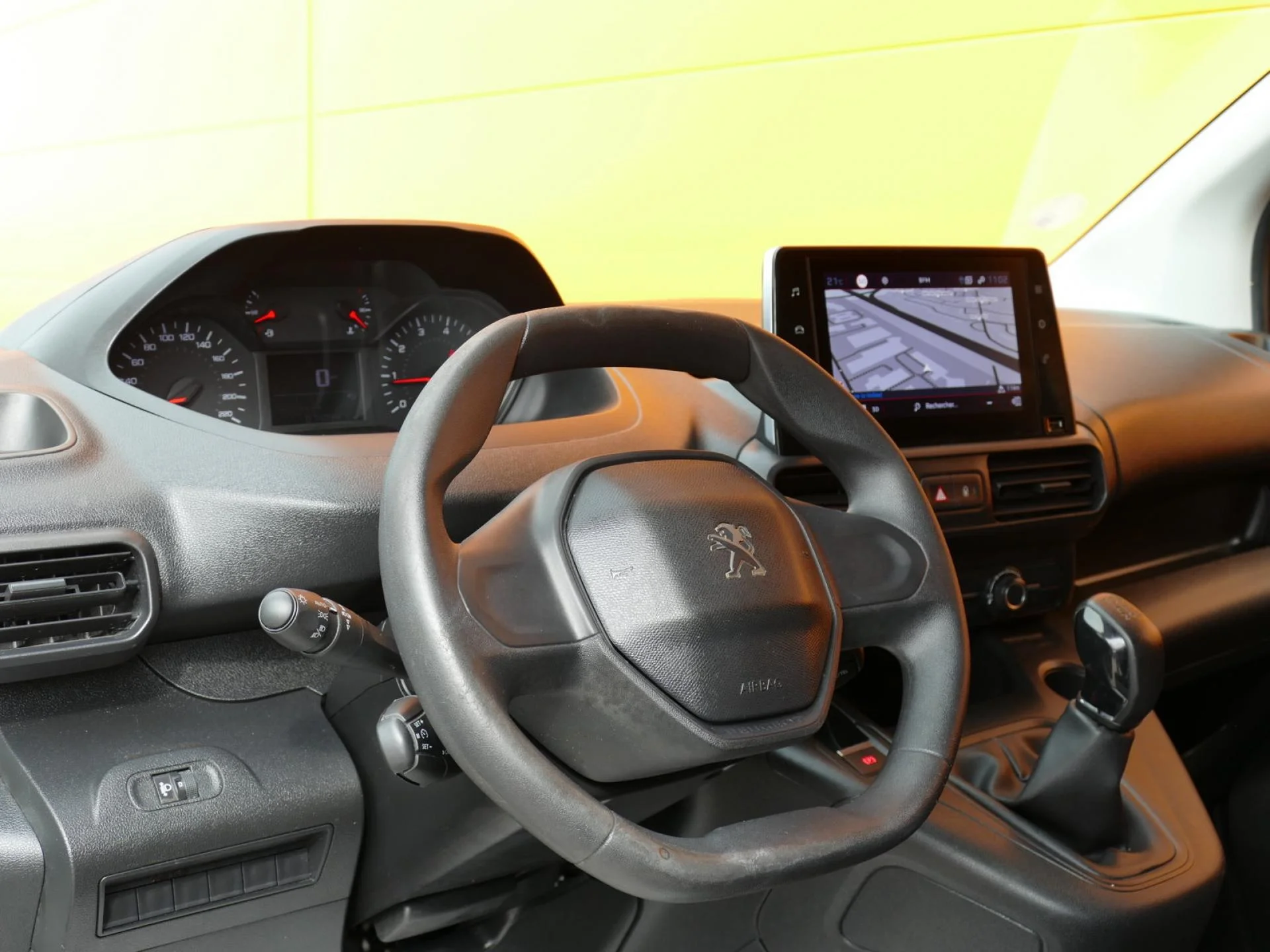 PEUGEOT PARTNER - Miniature 15 sur 32 - Cliquer pour voir cette photo