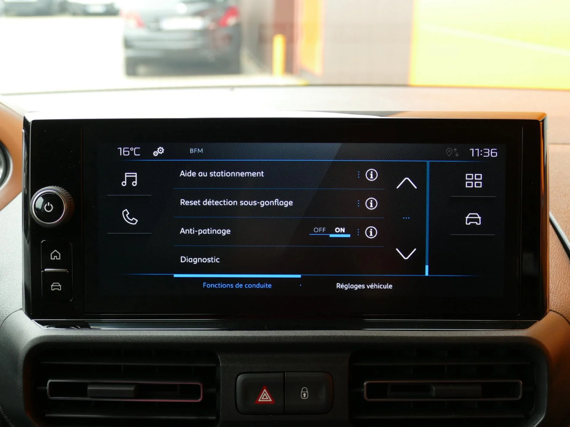 PEUGEOT PARTNER - Miniature 11 sur 33 - Cliquer pour voir cette photo