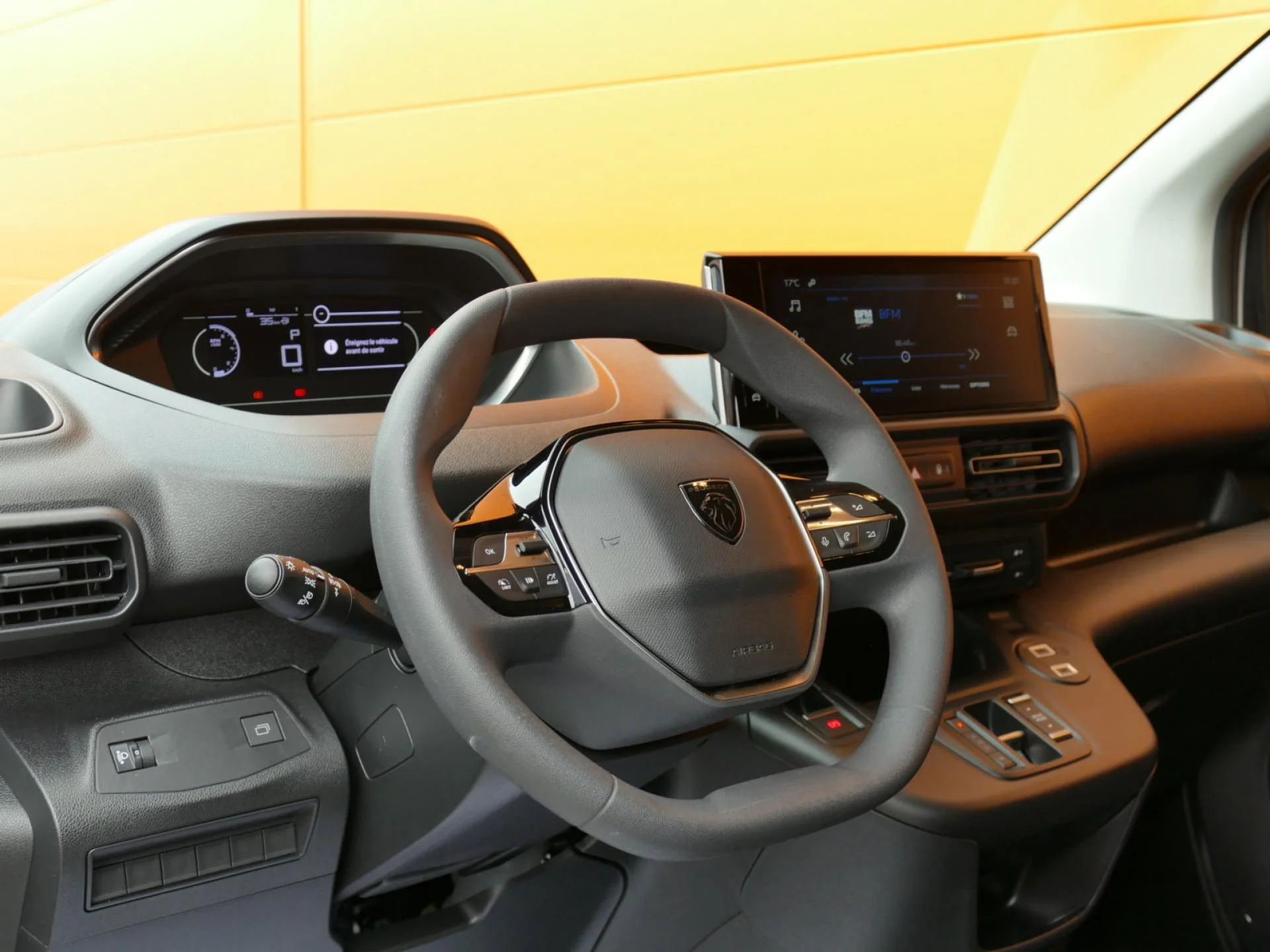 PEUGEOT PARTNER - Miniature 16 sur 33 - Cliquer pour voir cette photo