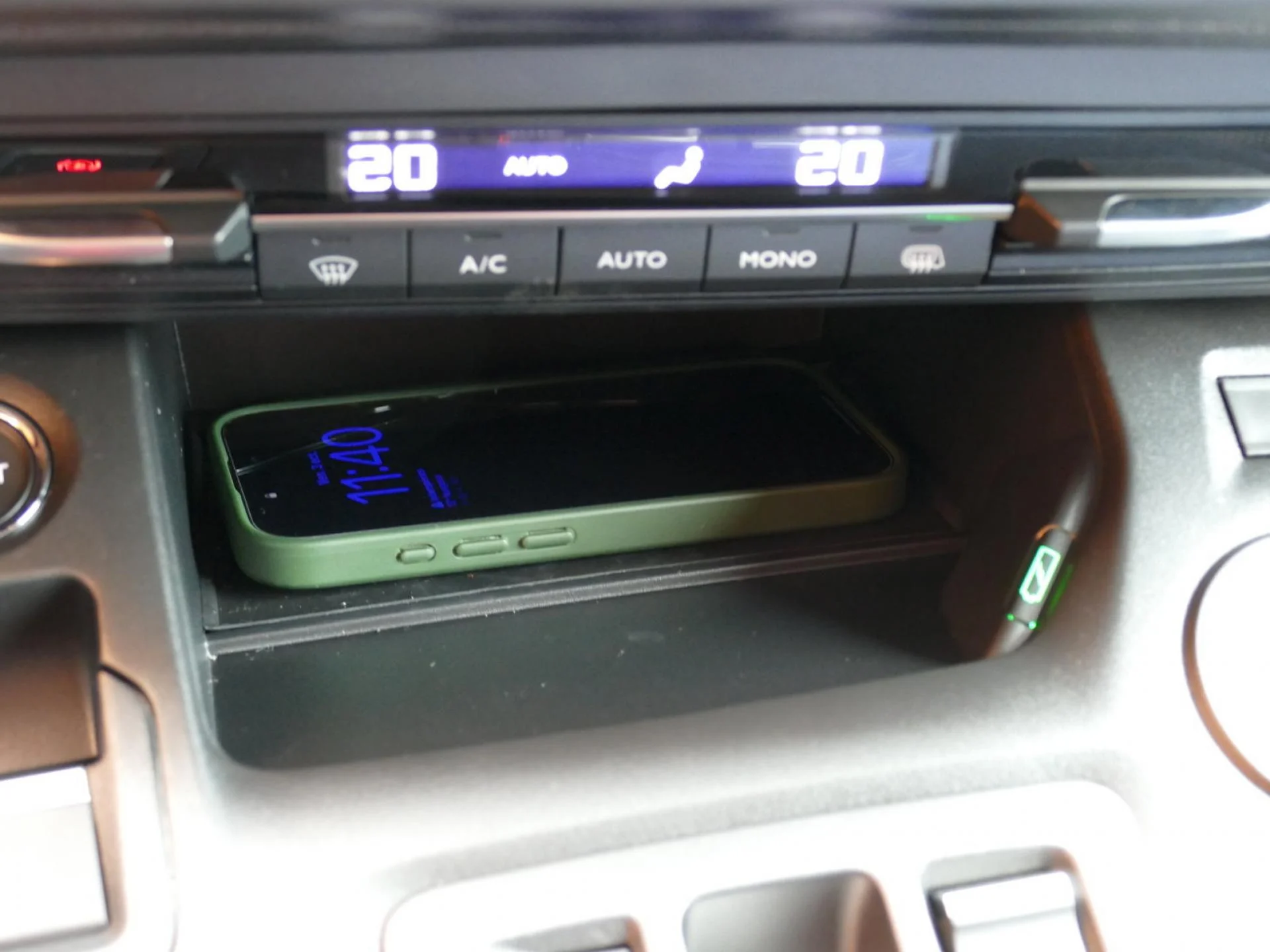 PEUGEOT PARTNER - Miniature 20 sur 33 - Cliquer pour voir cette photo