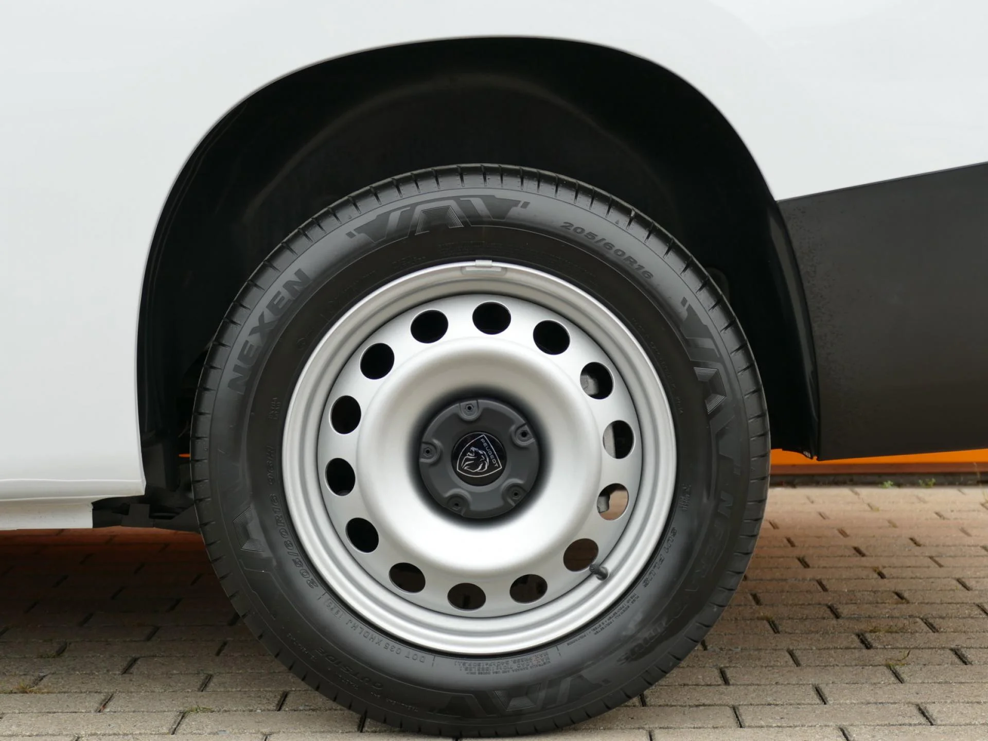 PEUGEOT PARTNER - Miniature 33 sur 33 - Cliquer pour voir cette photo