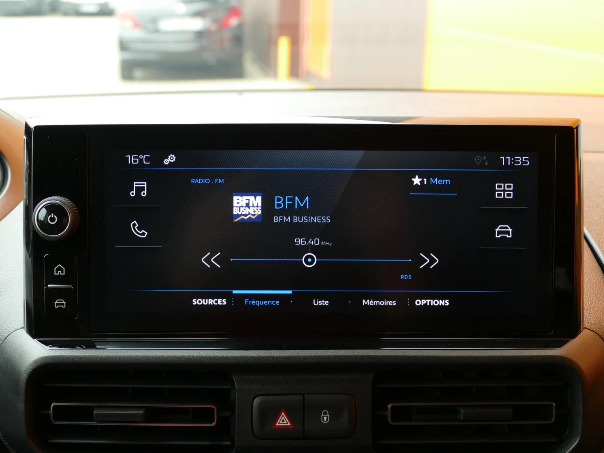 PEUGEOT PARTNER - Miniature 13 sur 33 - Cliquer pour voir cette photo