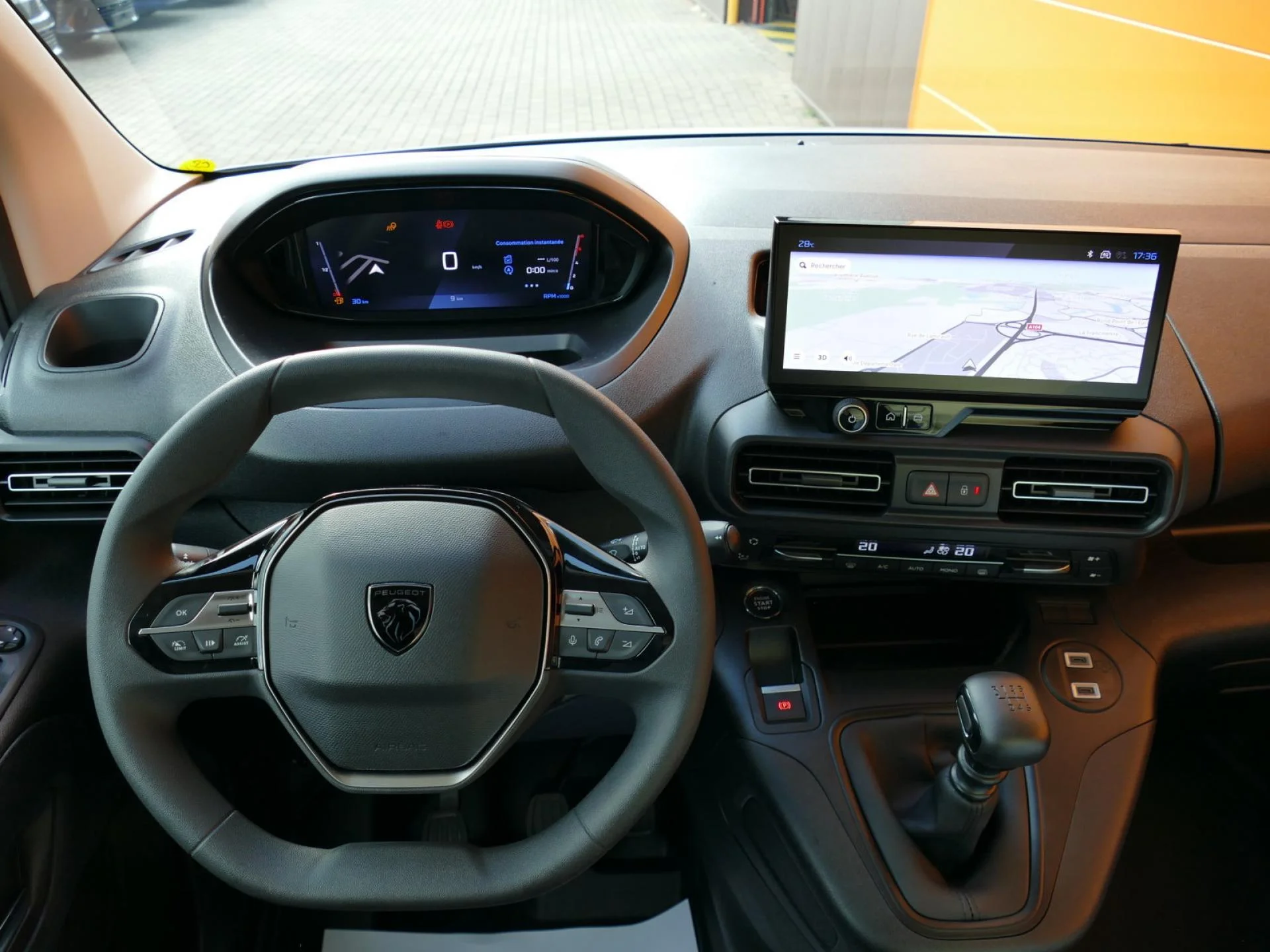 PEUGEOT PARTNER - Miniature 5 sur 34 - Cliquer pour voir cette photo