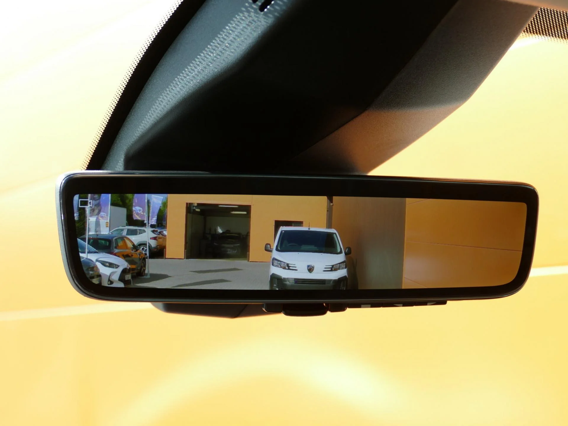 PEUGEOT PARTNER - Miniature 19 sur 34 - Cliquer pour voir cette photo