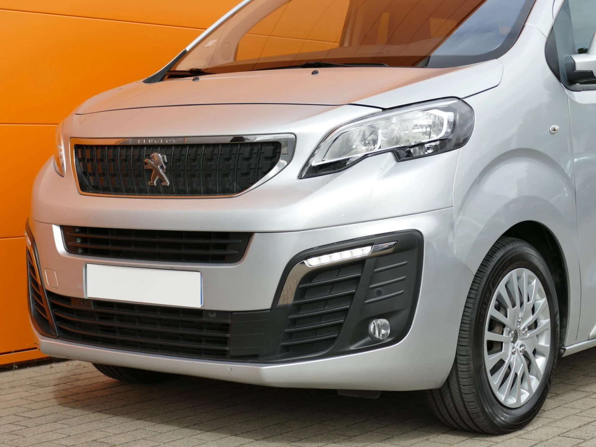PEUGEOT TRAVELLER - Miniature 30 sur 34 - Cliquer pour voir cette photo