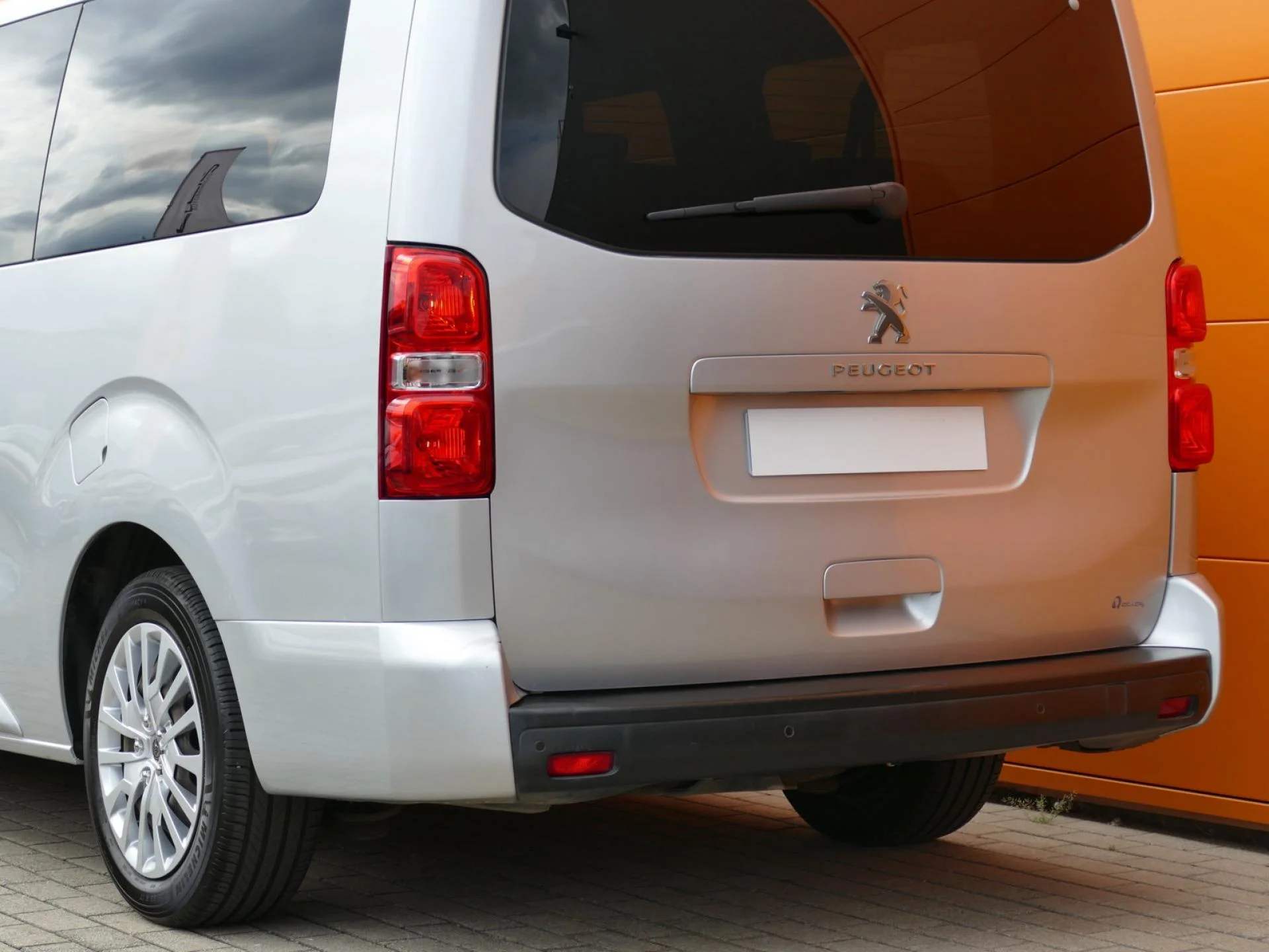 PEUGEOT TRAVELLER - Miniature 32 sur 34 - Cliquer pour voir cette photo