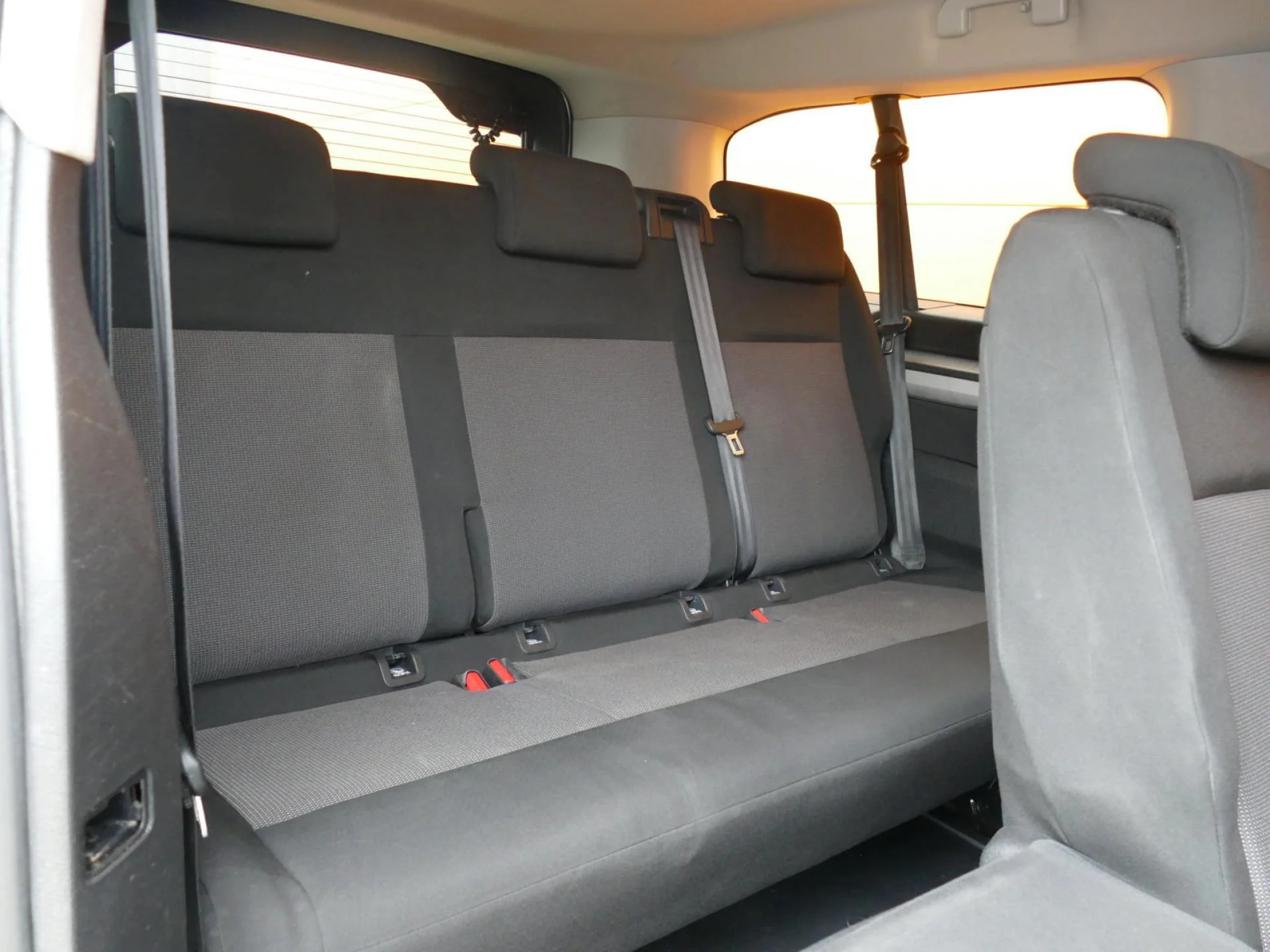 PEUGEOT TRAVELLER - Miniature 9 sur 34 - Cliquer pour voir cette photo