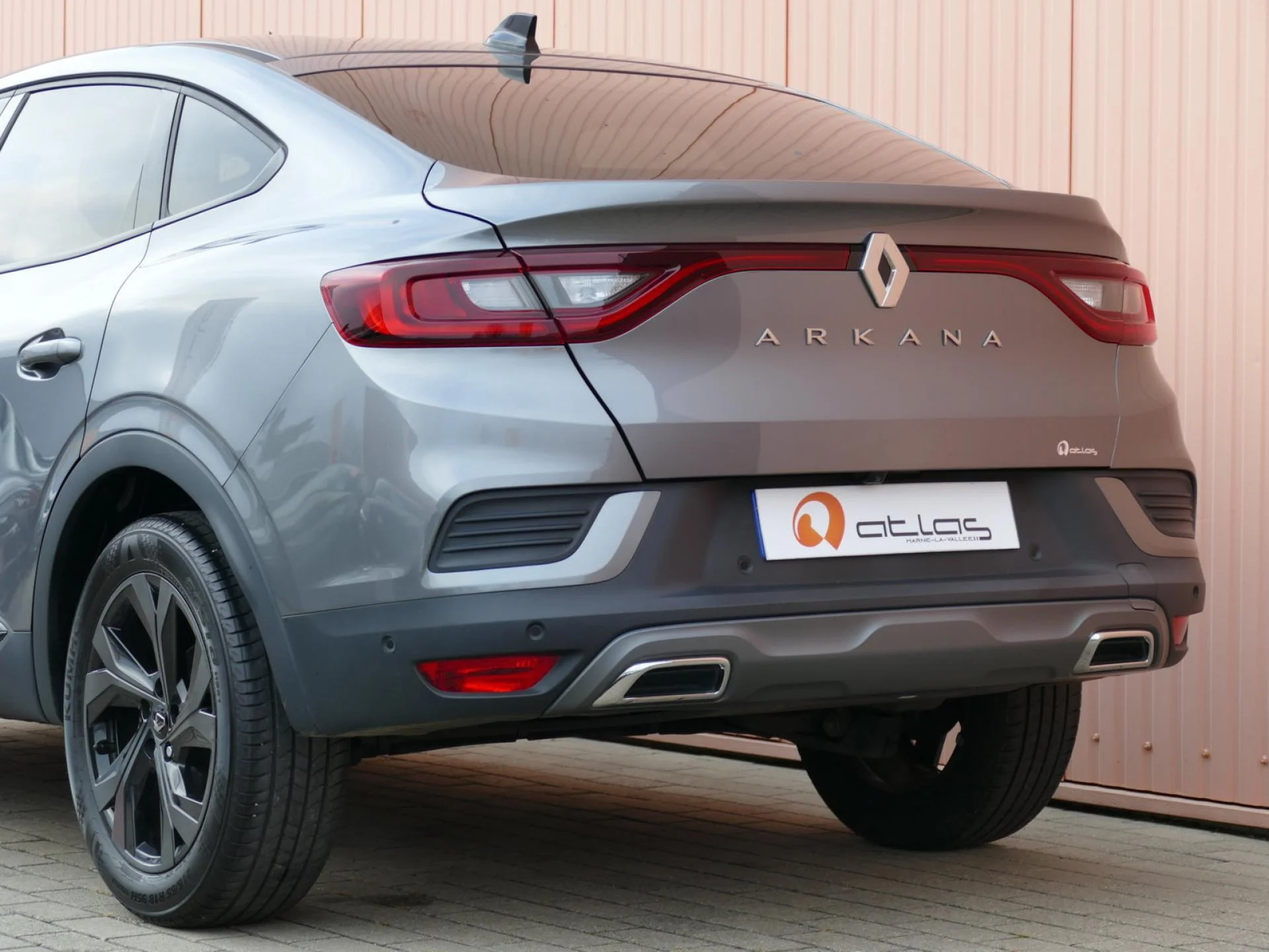RENAULT ARKANA - Miniature 32 sur 34 - Cliquer pour voir cette photo