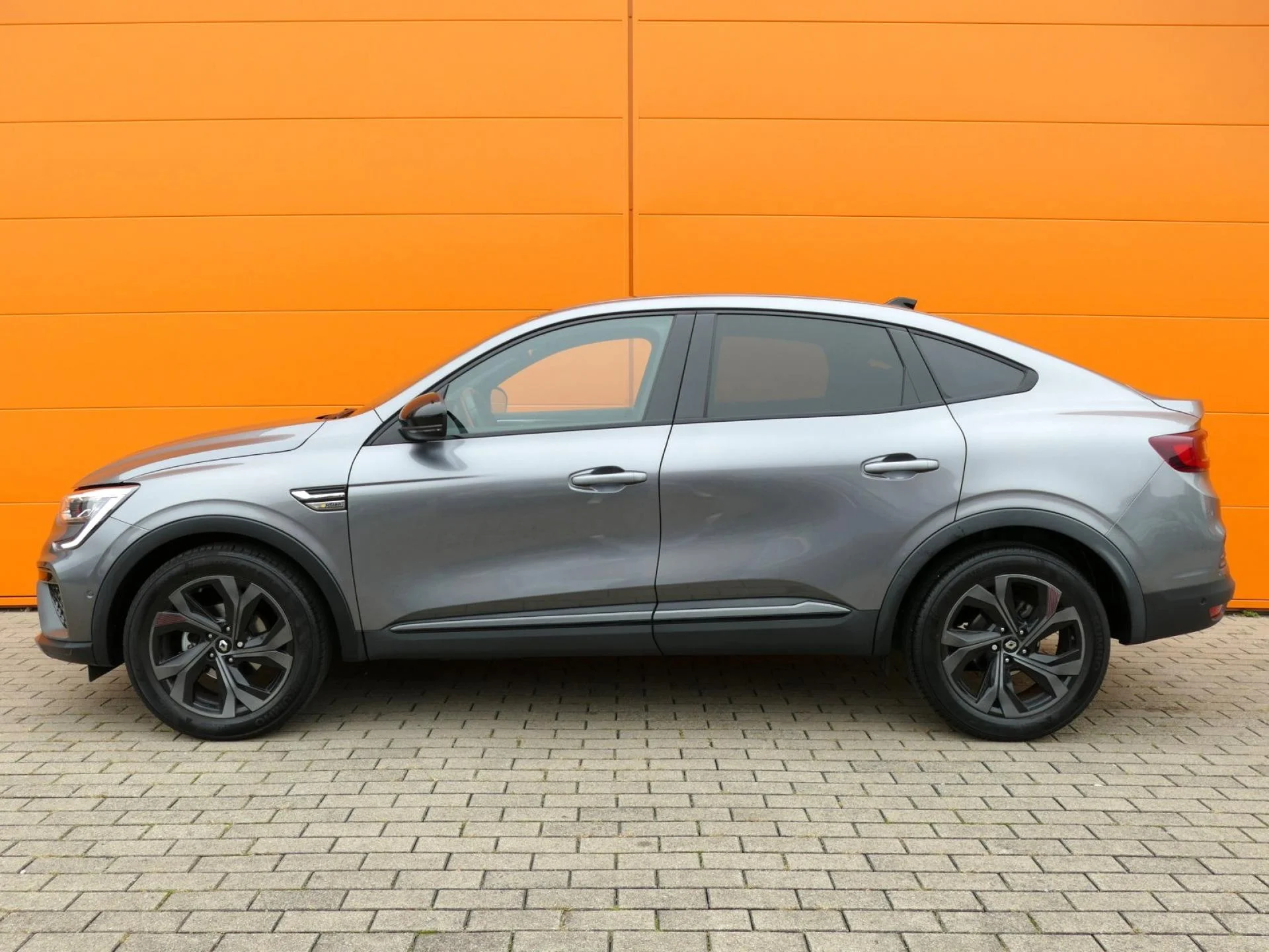 RENAULT ARKANA - Miniature 3 sur 37 - Cliquer pour voir cette photo