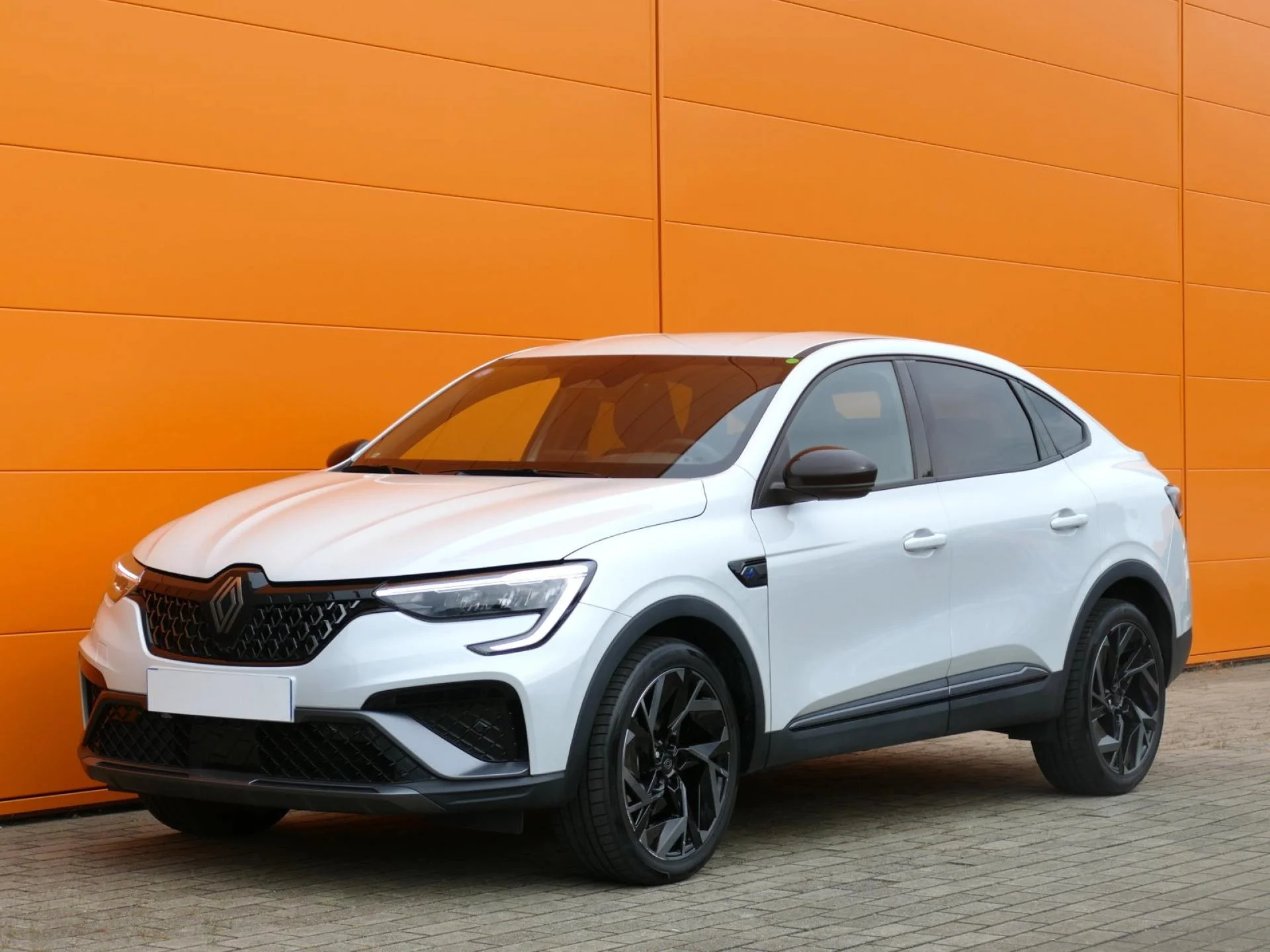 RENAULT ARKANA - Miniature 3 sur 37 - Cliquer pour voir cette photo
