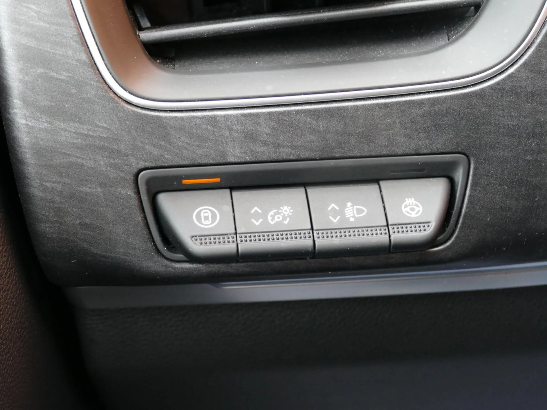 RENAULT ARKANA - Miniature 23 sur 37 - Cliquer pour voir cette photo