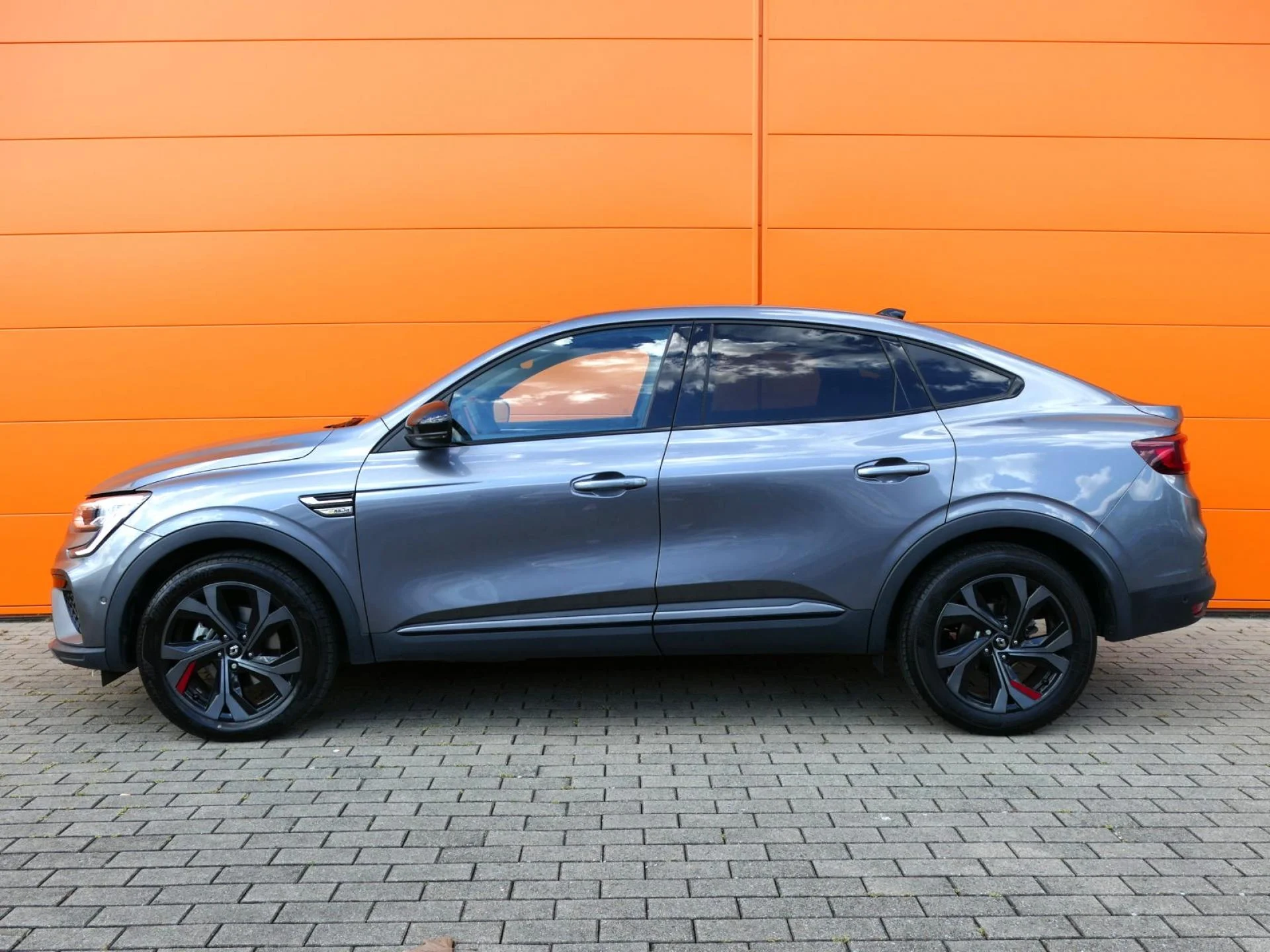 RENAULT ARKANA - Miniature 3 sur 36 - Cliquer pour voir cette photo