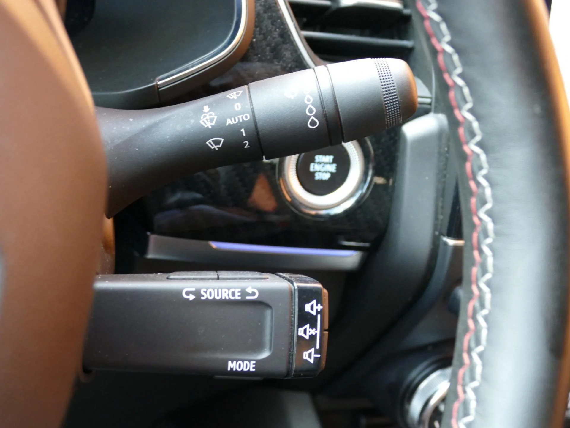 RENAULT ARKANA - Miniature 28 sur 36 - Cliquer pour voir cette photo