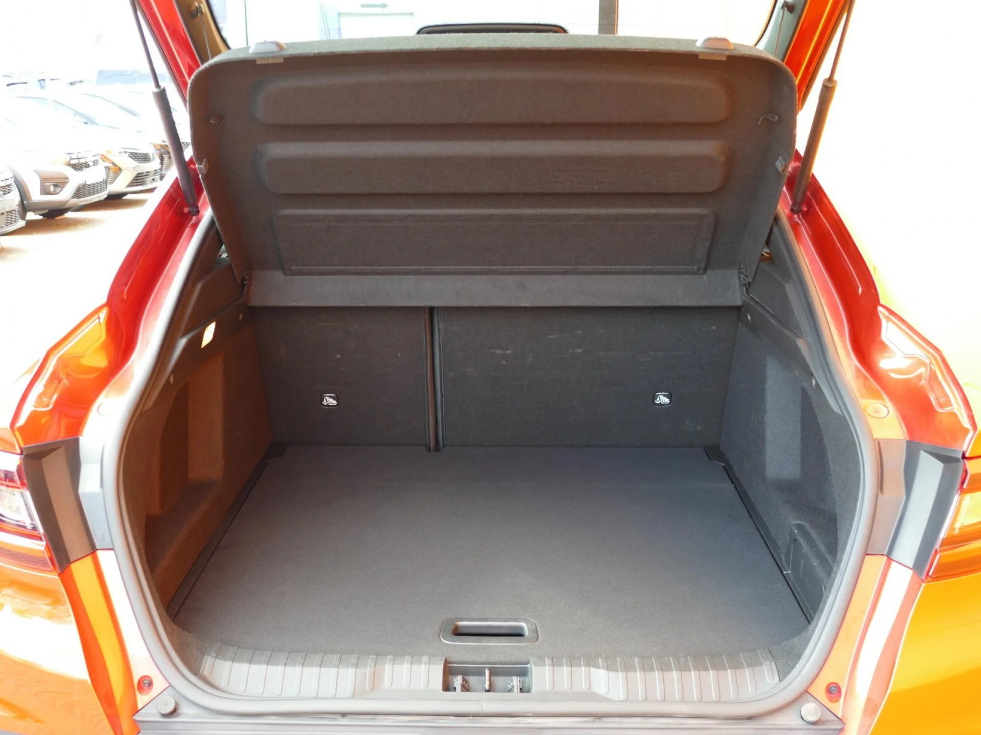 RENAULT ARKANA - Miniature 9 sur 38 - Cliquer pour voir cette photo