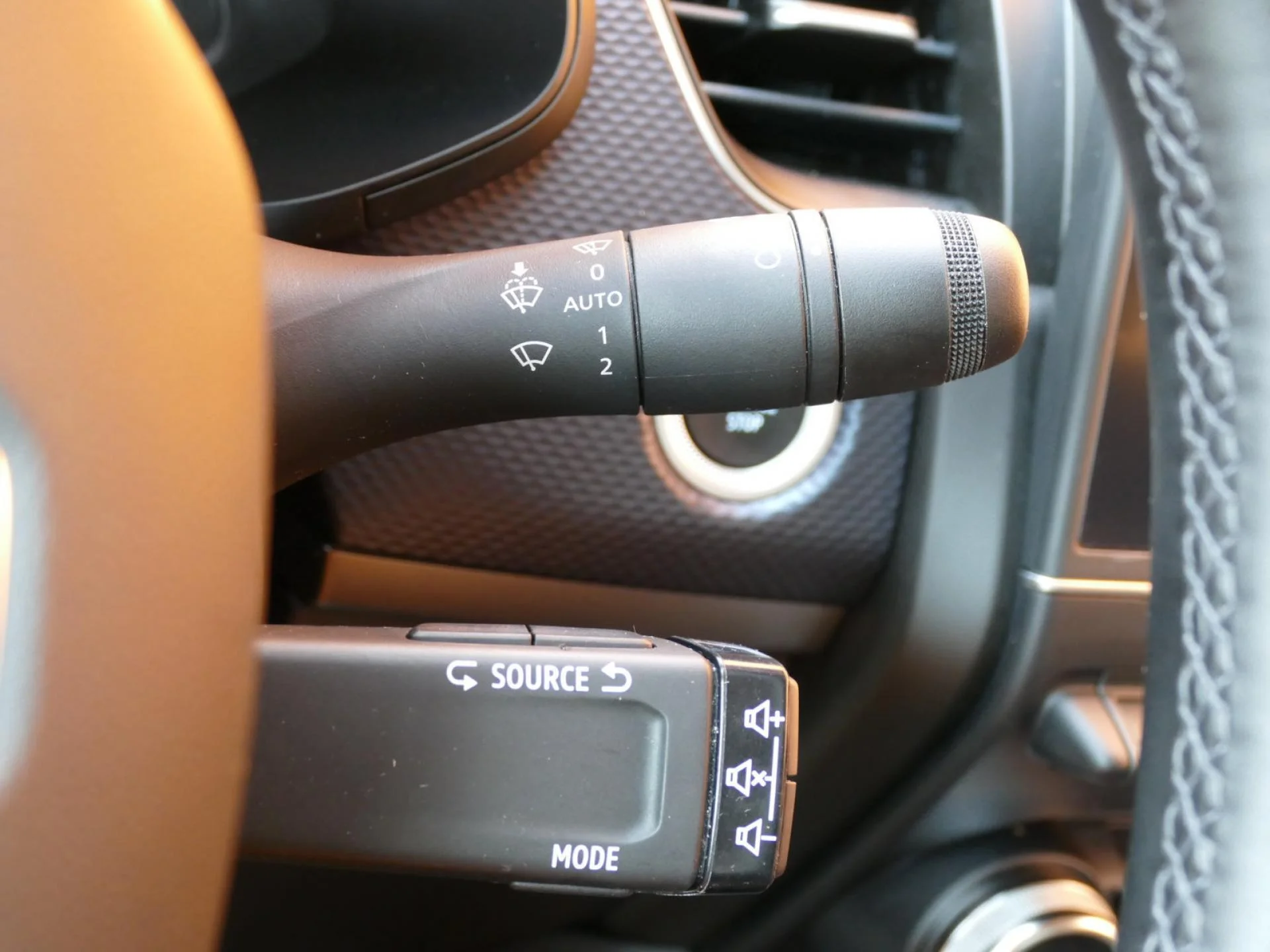 RENAULT ARKANA - Miniature 27 sur 32 - Cliquer pour voir cette photo