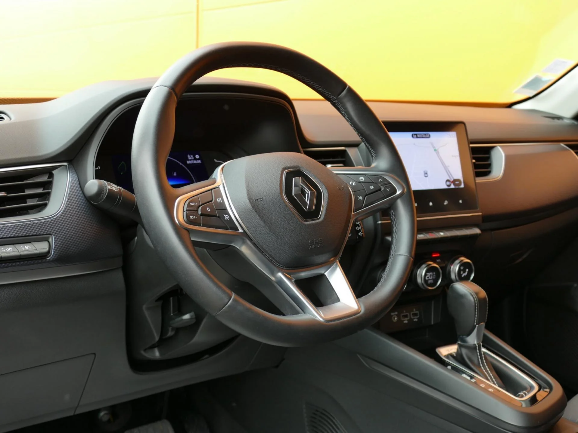 RENAULT ARKANA - Miniature 15 sur 32 - Cliquer pour voir cette photo