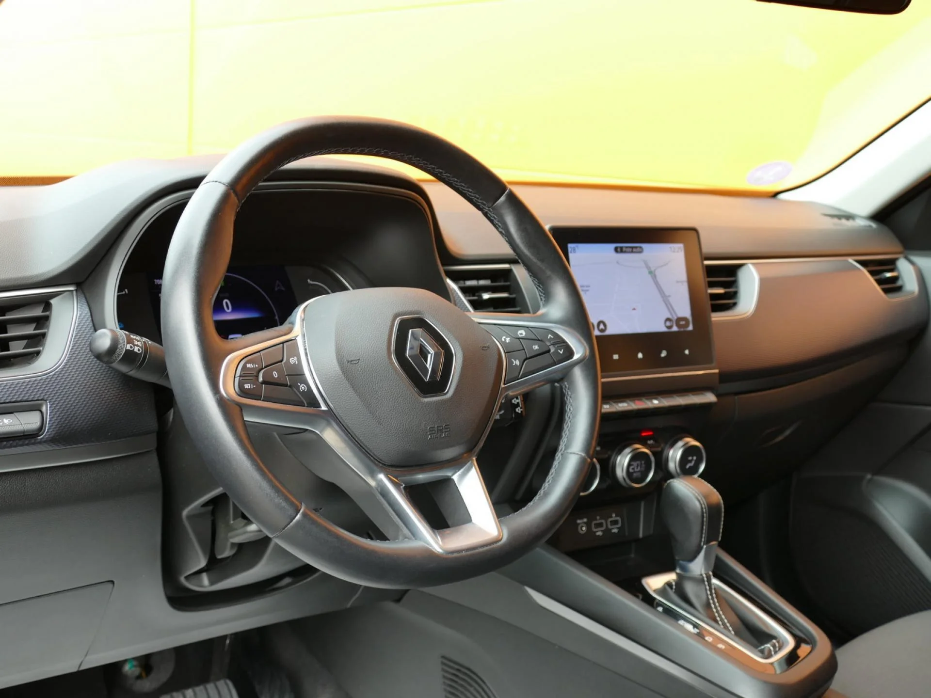 RENAULT ARKANA - Miniature 14 sur 30 - Cliquer pour voir cette photo