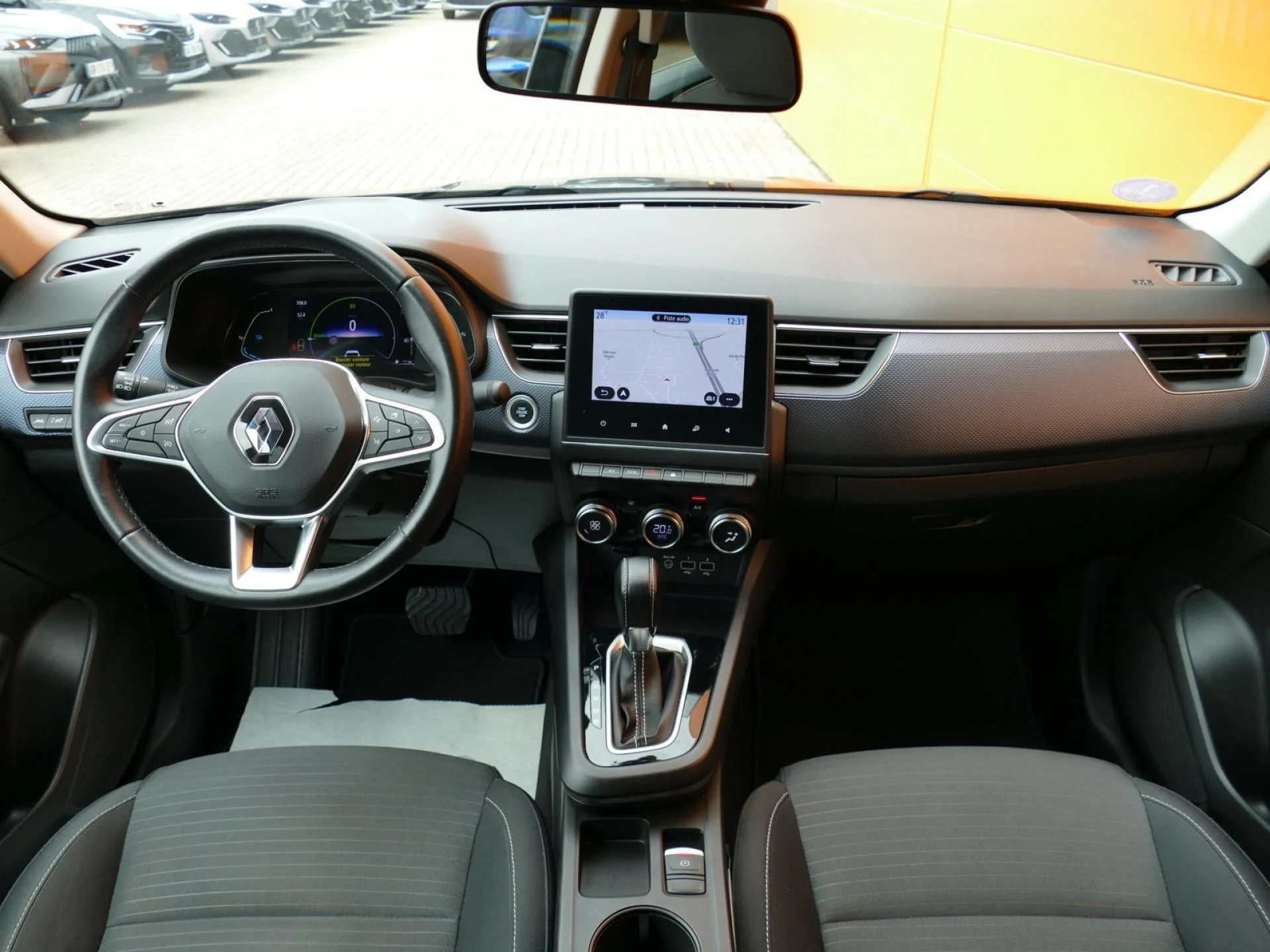 RENAULT ARKANA - Miniature 4 sur 30 - Cliquer pour voir cette photo