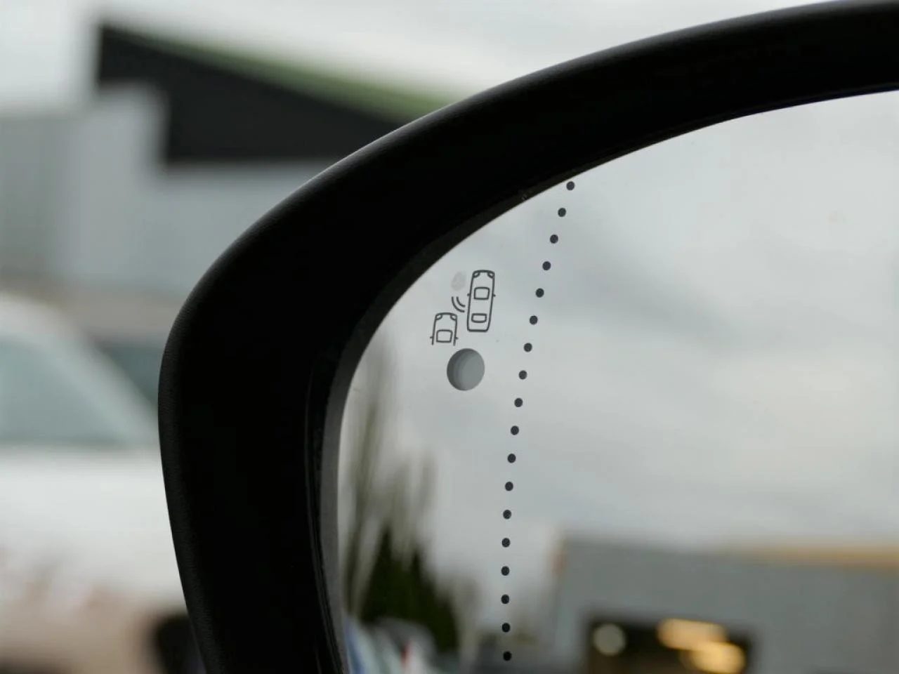 RENAULT ARKANA - Miniature 22 sur 26 - Cliquer pour voir cette photo