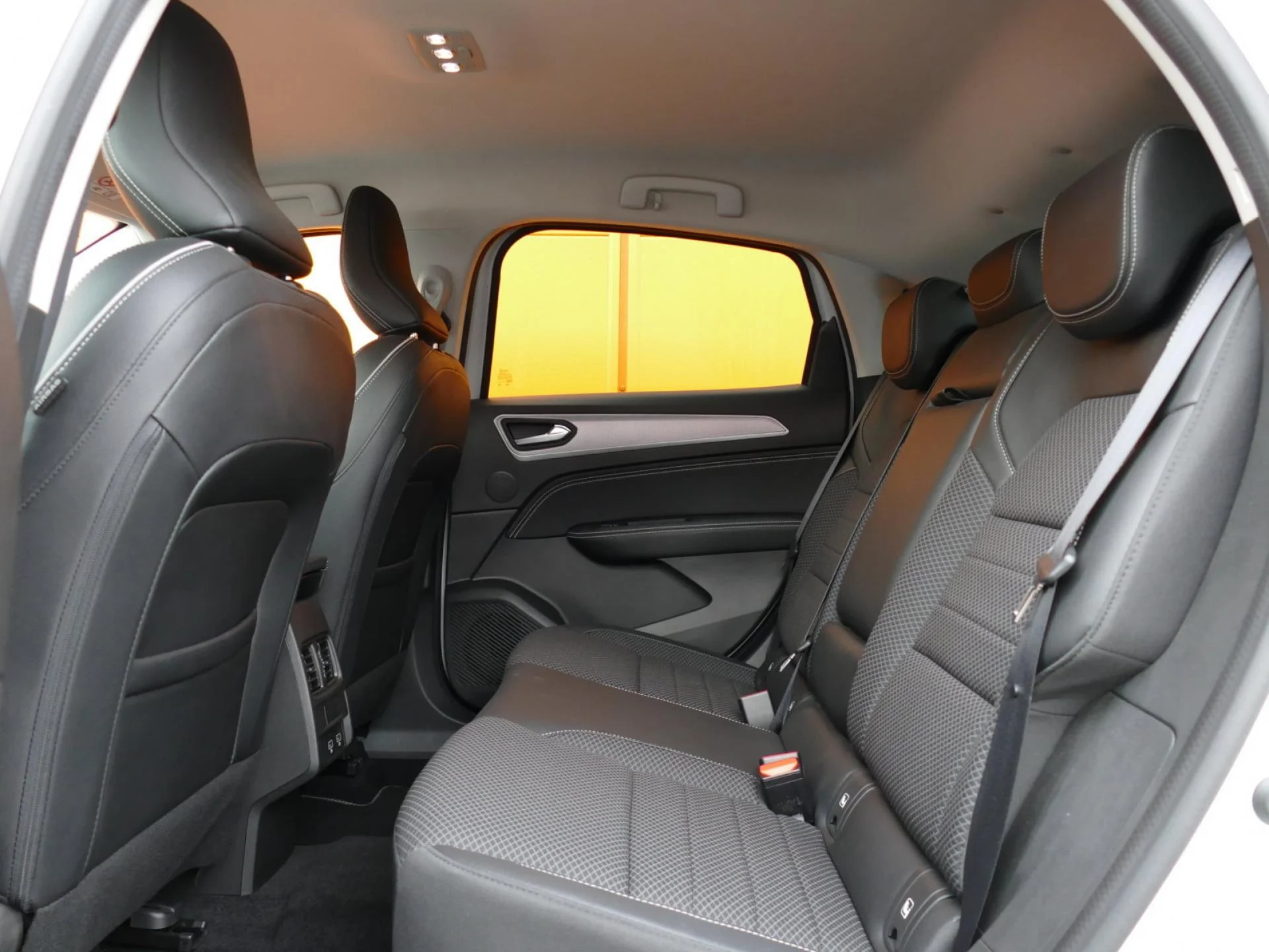 RENAULT ARKANA - Miniature 7 sur 36 - Cliquer pour voir cette photo