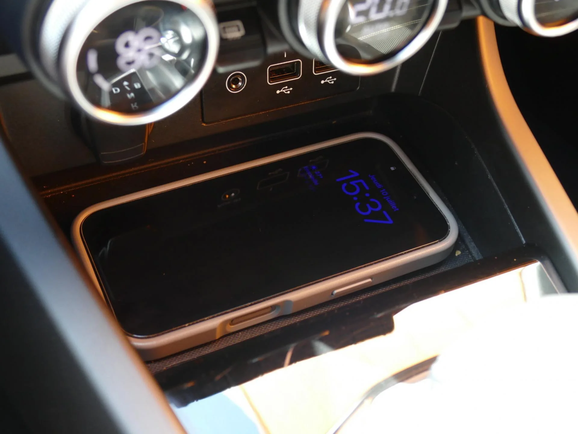 RENAULT ARKANA - Miniature 24 sur 38 - Cliquer pour voir cette photo
