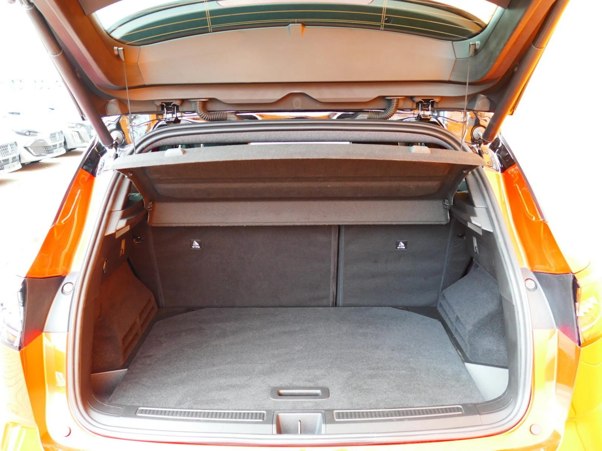 RENAULT AUSTRAL - Miniature 9 sur 32 - Cliquer pour voir cette photo