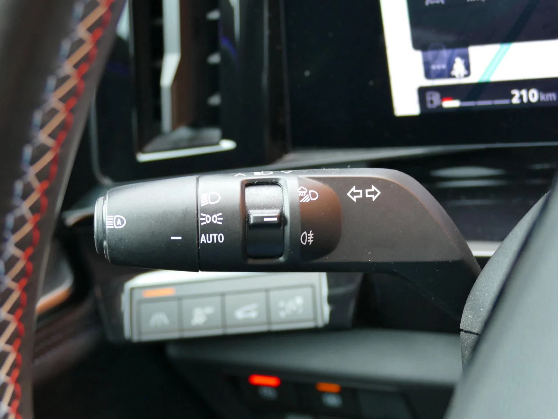 RENAULT AUSTRAL - Miniature 24 sur 33 - Cliquer pour voir cette photo