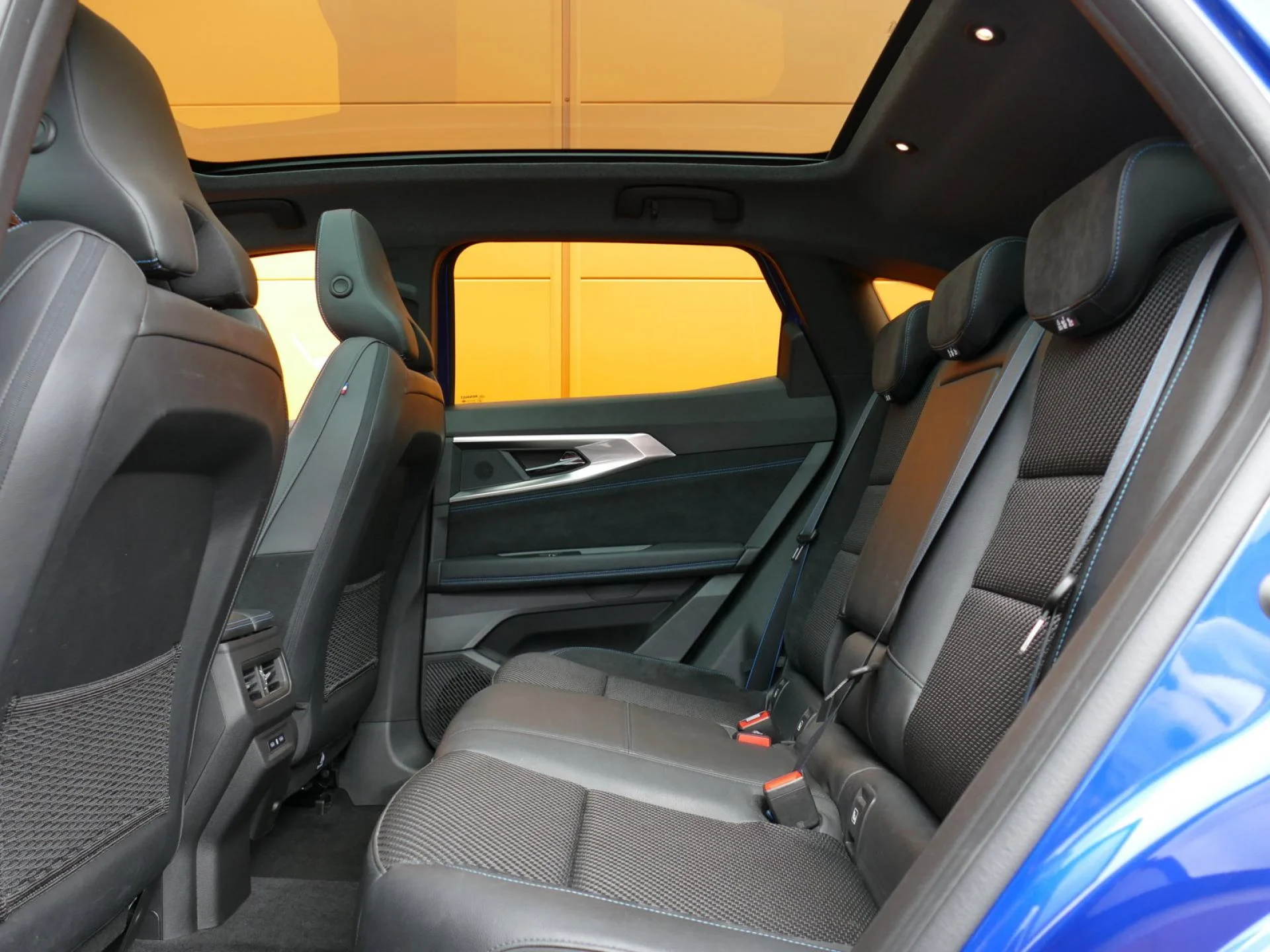 RENAULT AUSTRAL - Miniature 7 sur 33 - Cliquer pour voir cette photo
