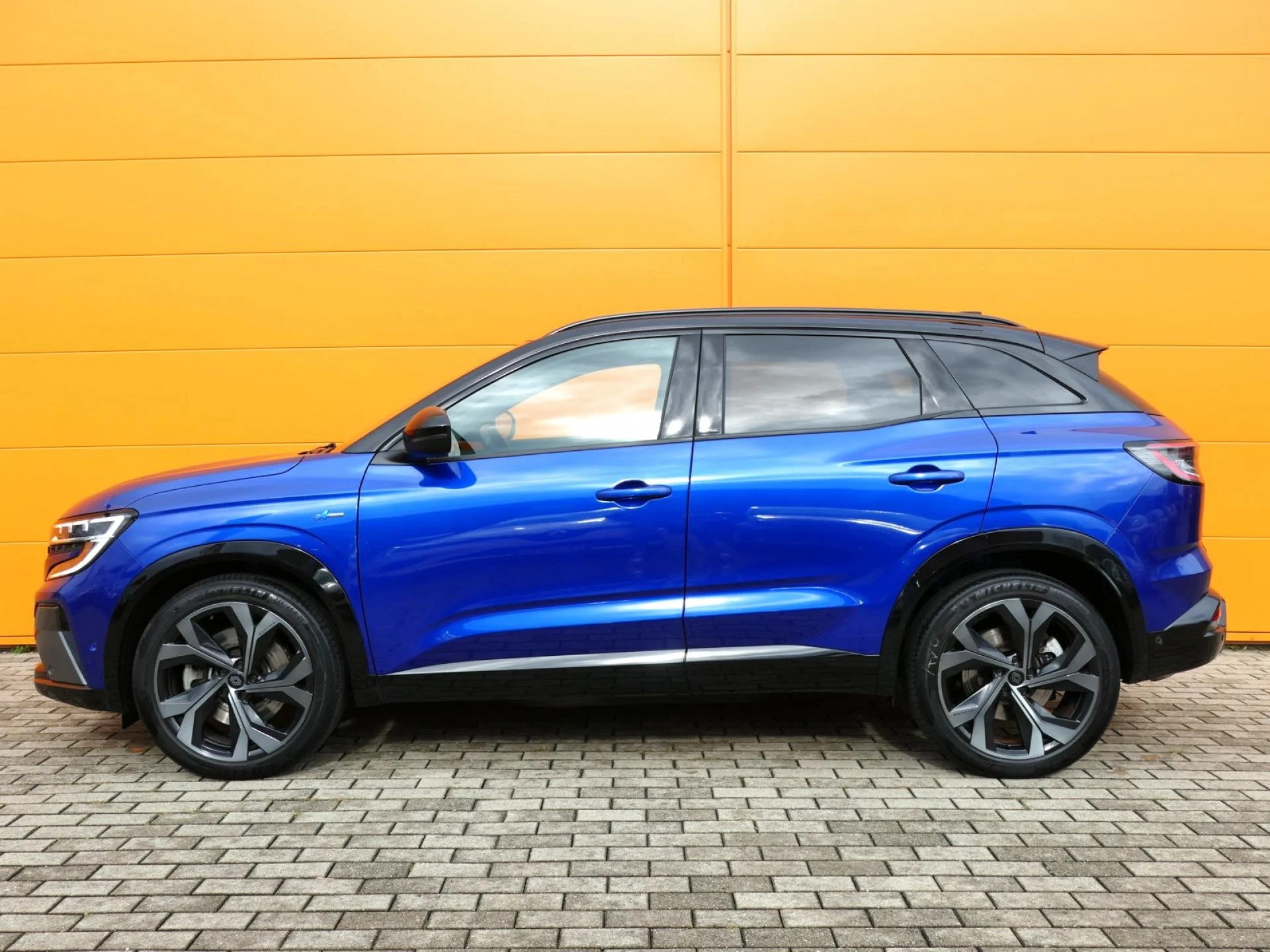 RENAULT AUSTRAL - Miniature 3 sur 33 - Cliquer pour voir cette photo