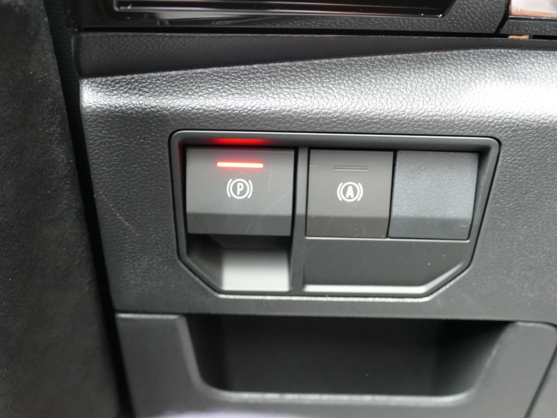 RENAULT AUSTRAL - Miniature 25 sur 37 - Cliquer pour voir cette photo