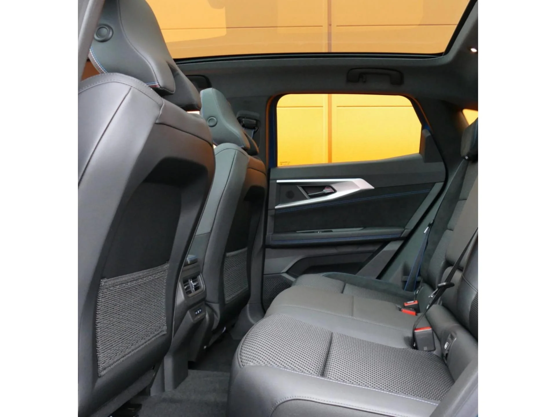RENAULT AUSTRAL - Miniature 8 sur 36 - Cliquer pour voir cette photo