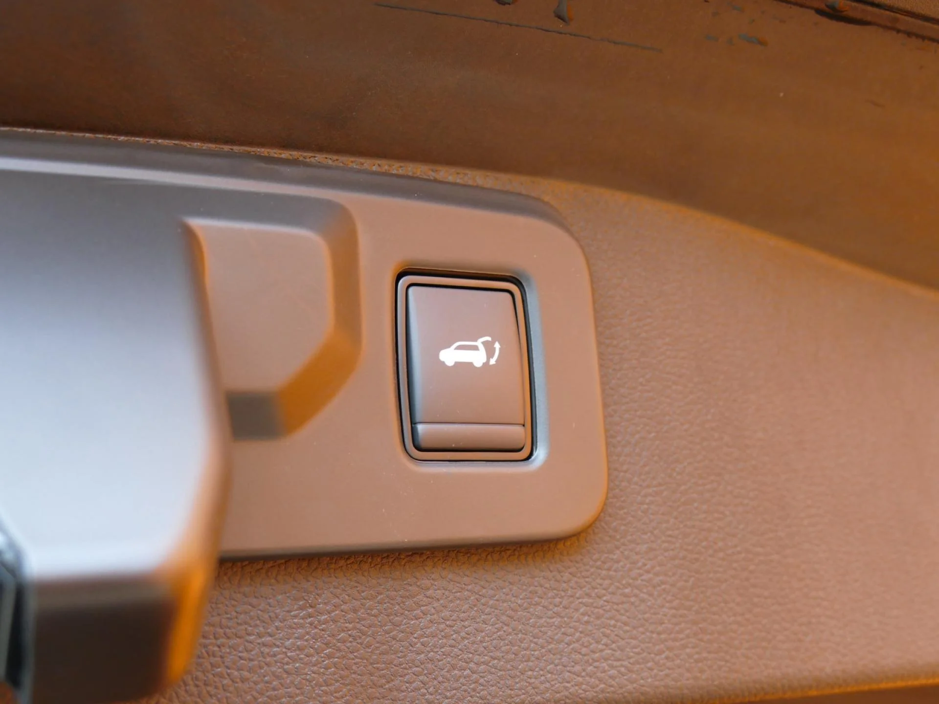 RENAULT AUSTRAL - Miniature 24 sur 37 - Cliquer pour voir cette photo